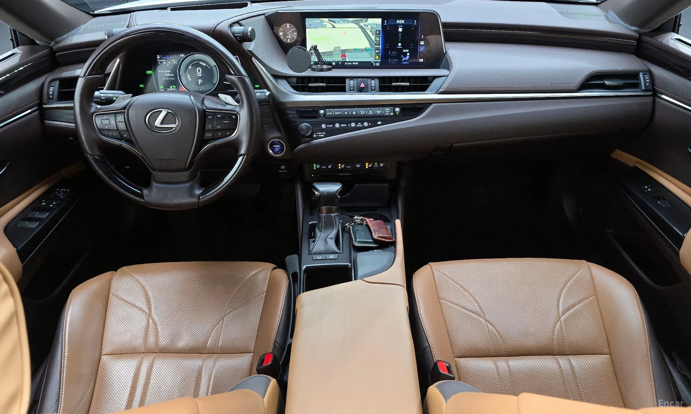 Lexus ES300h 7th Generation превью 7