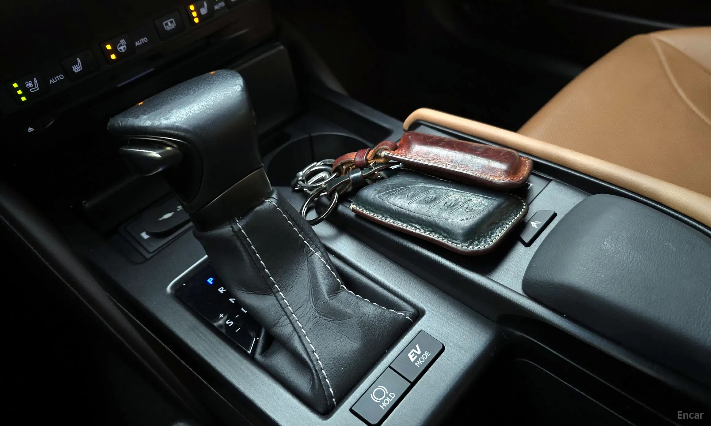 Lexus ES300h 7th Generation превью 9