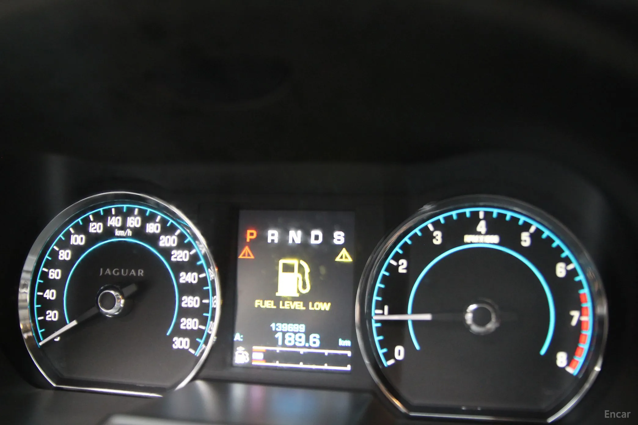Jaguar New XF превью 6