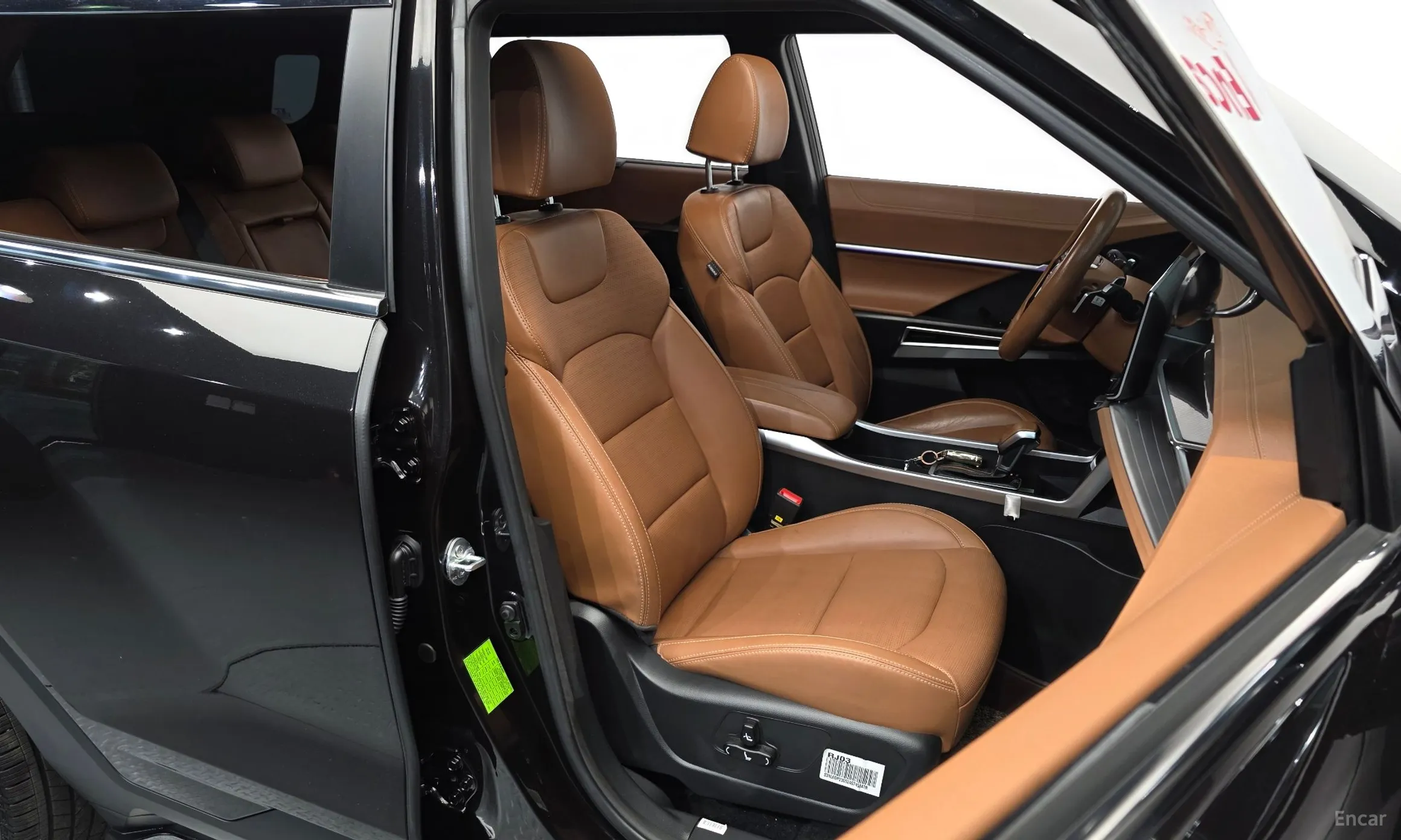 KG Mobility (SsangYong) Torres превью 12