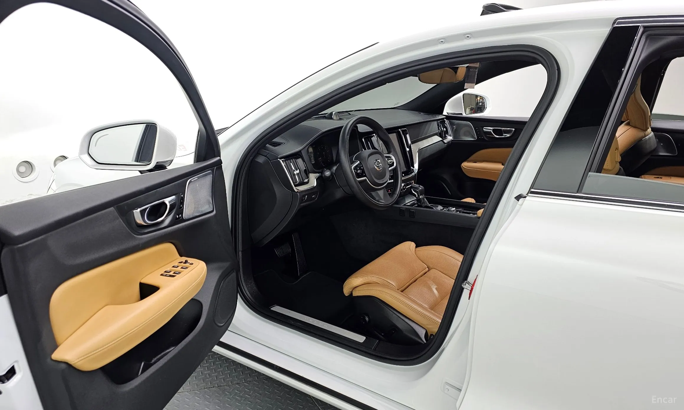 Volvo S60 3rd Generation превью 10