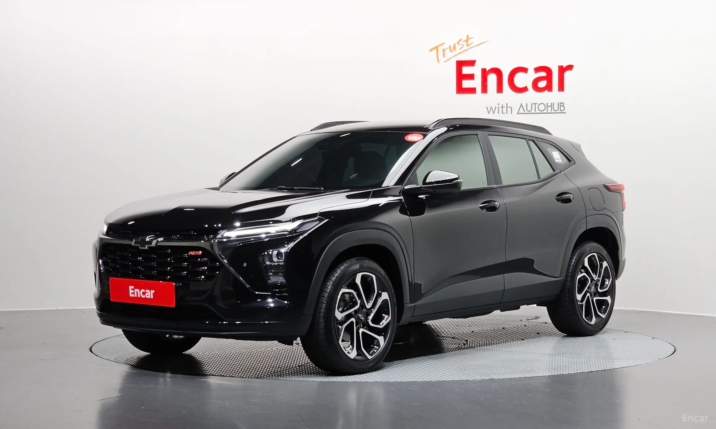 Trax Crossover