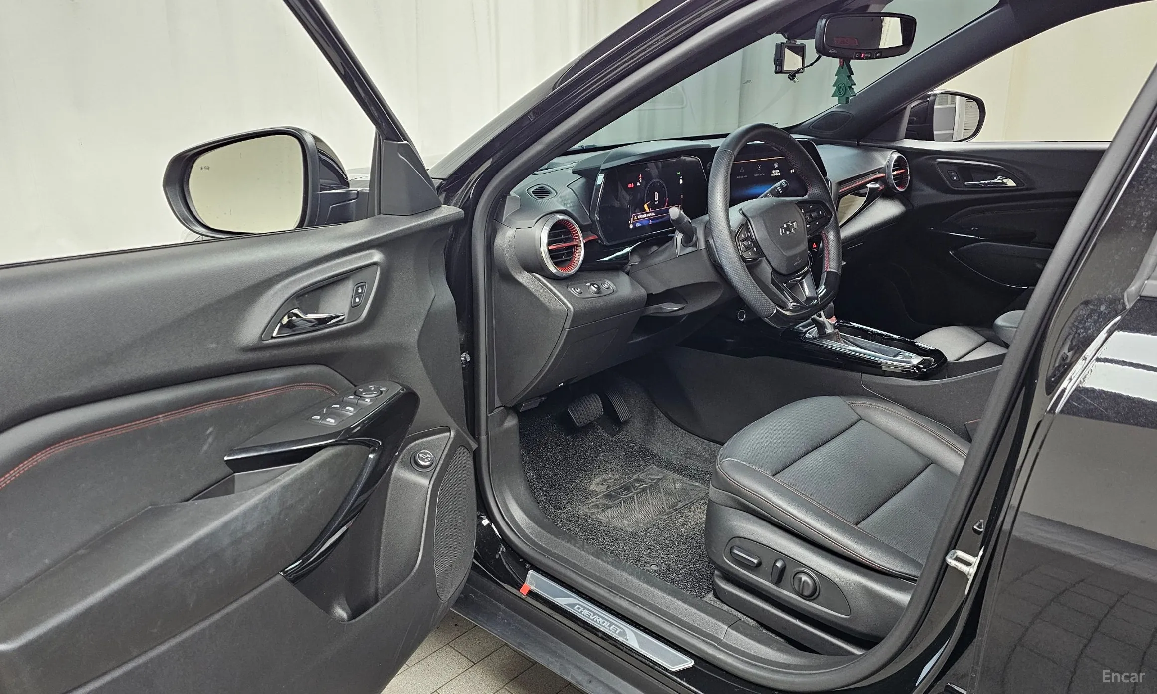 Chevrolet (GM Daewoo) Trax Crossover превью 10