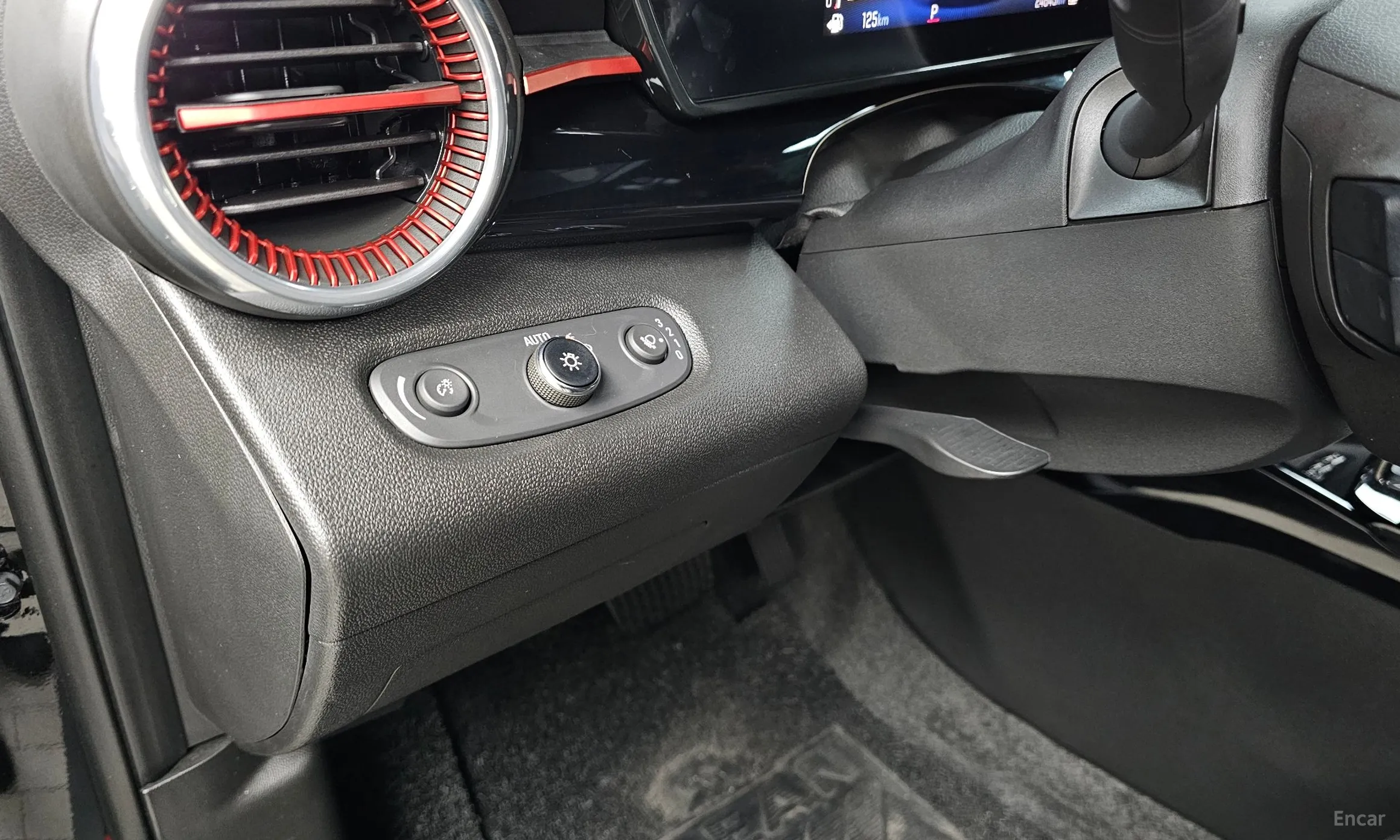 Chevrolet (GM Daewoo) Trax Crossover превью 15