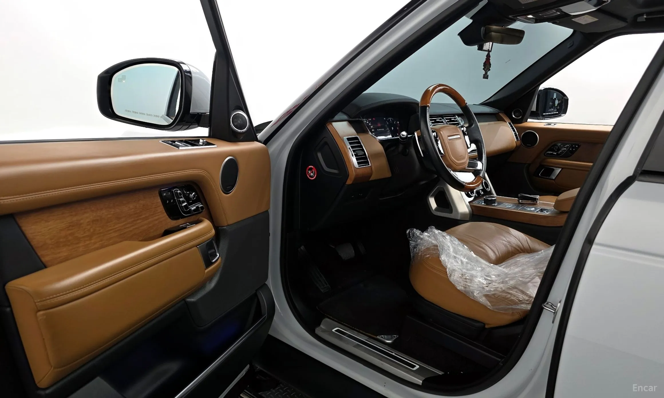 Land Rover Range Rover 4th Generation превью 10