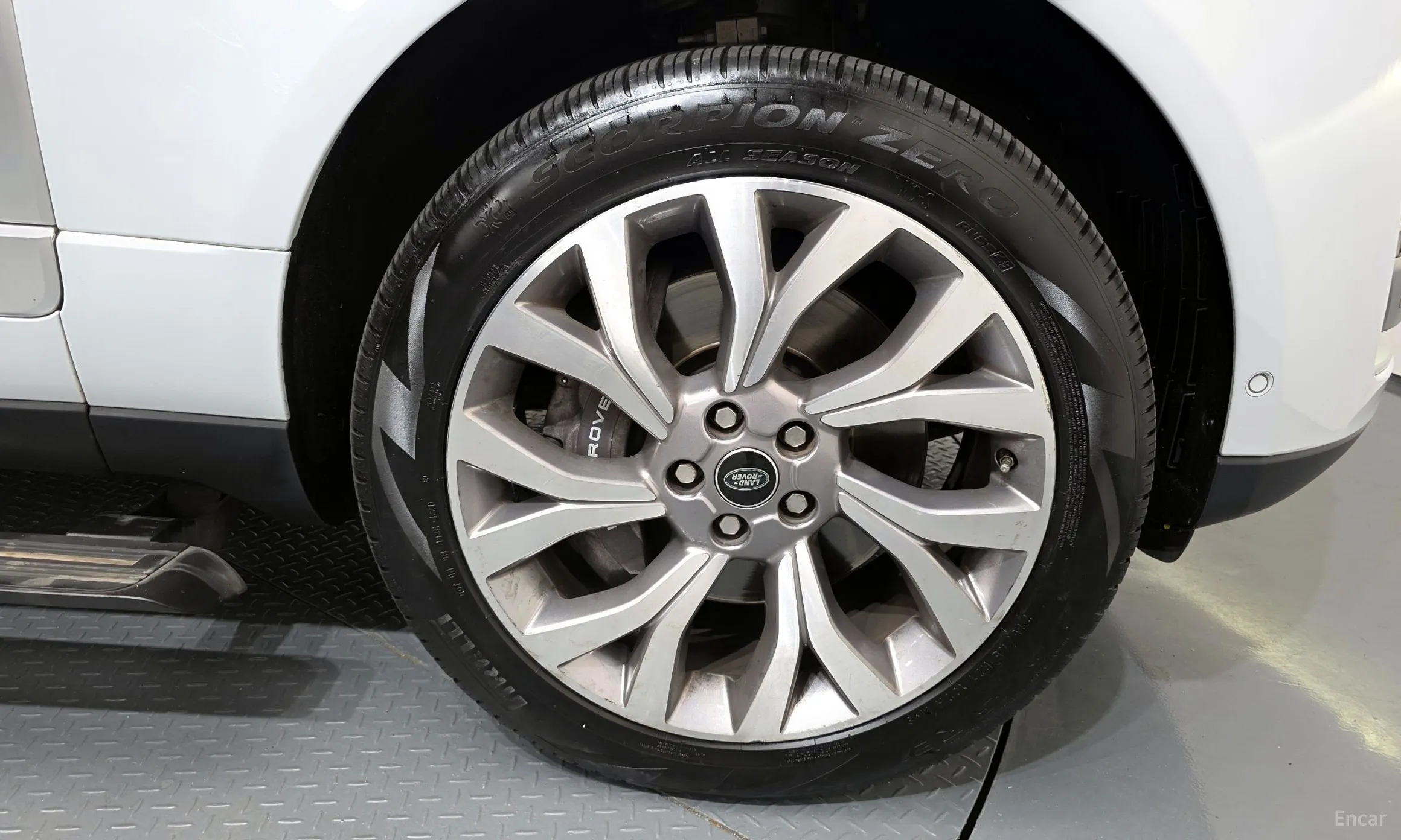 Land Rover Range Rover 4th Generation превью 5