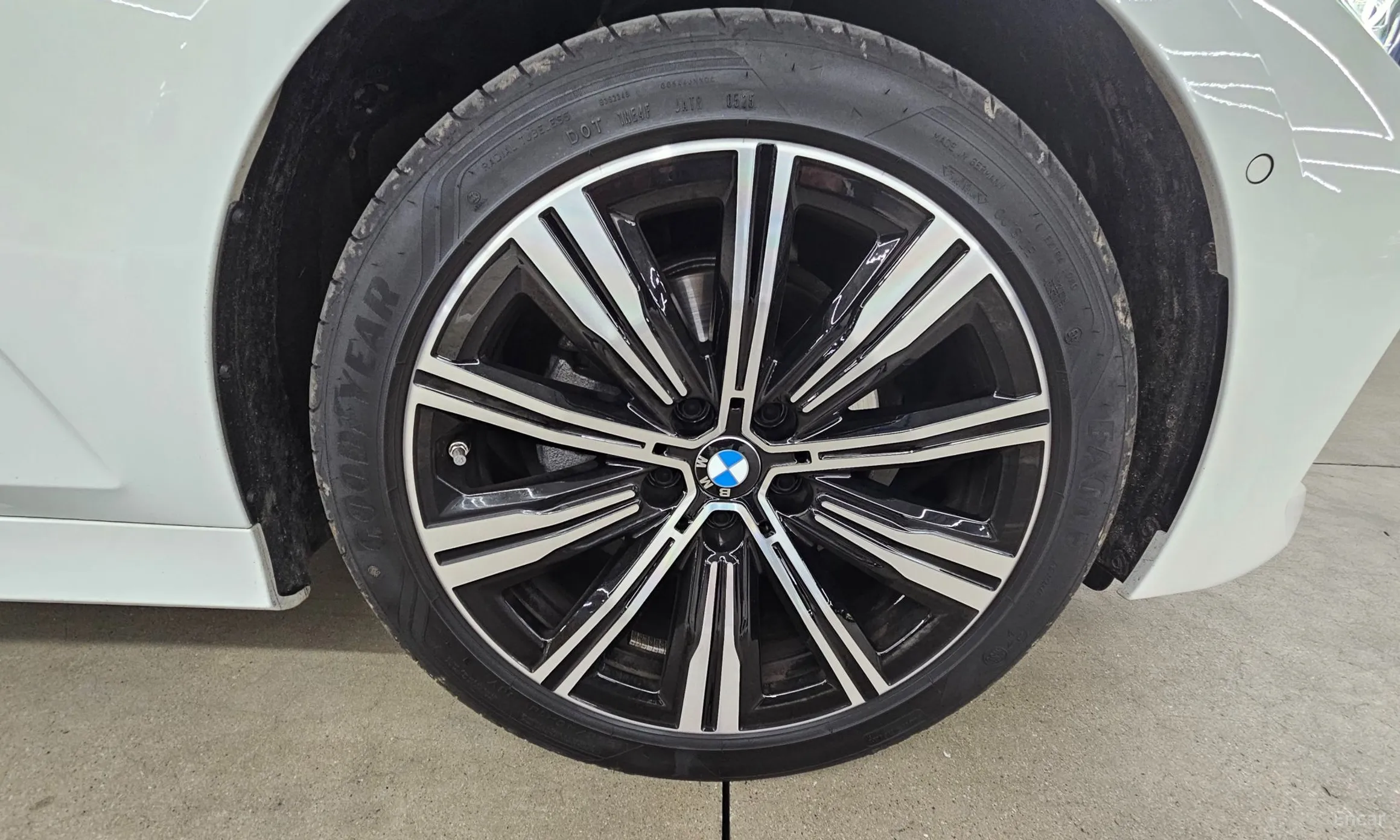 BMW 3 Series (G20) превью 5