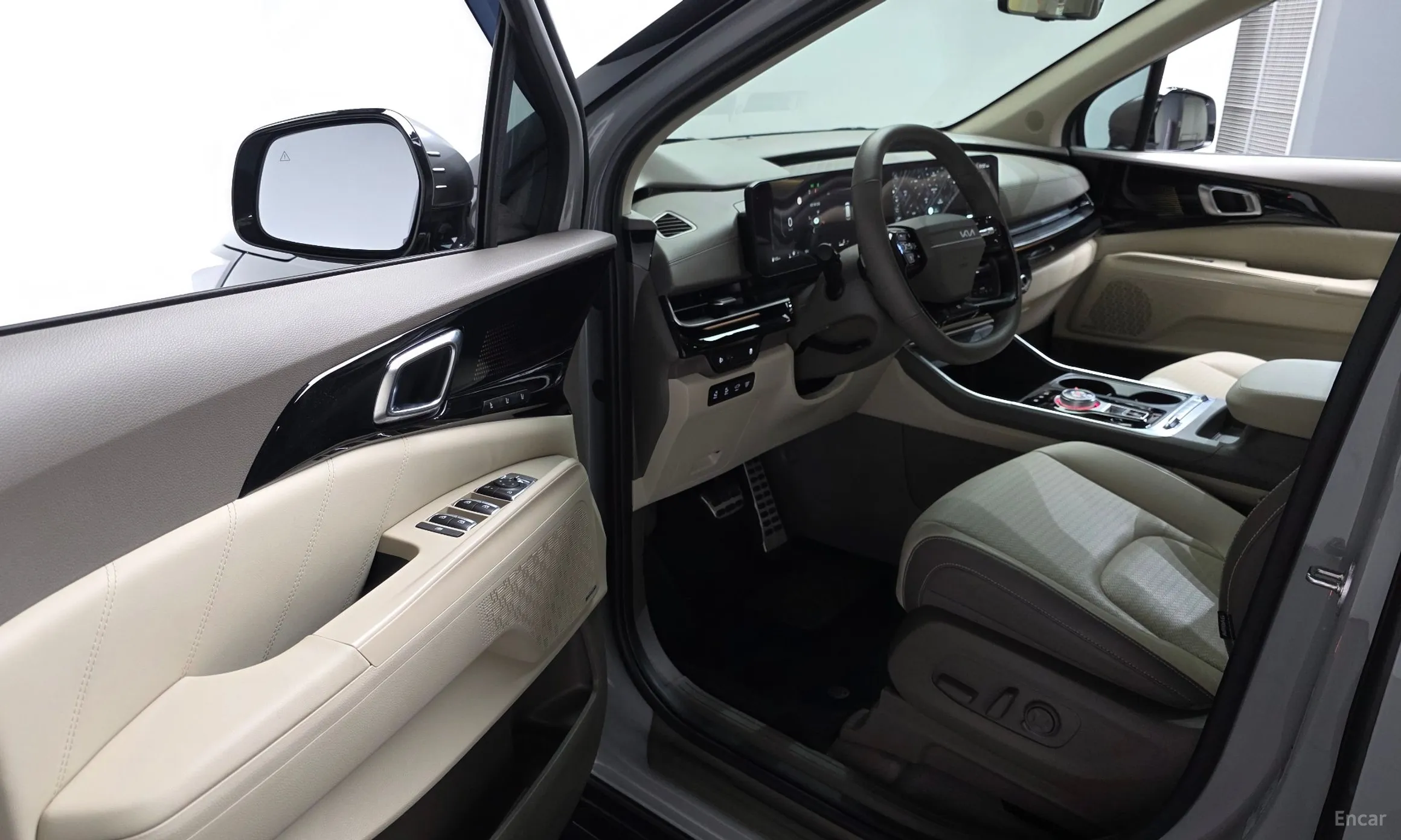 Kia Carnival 4th Generation превью 11