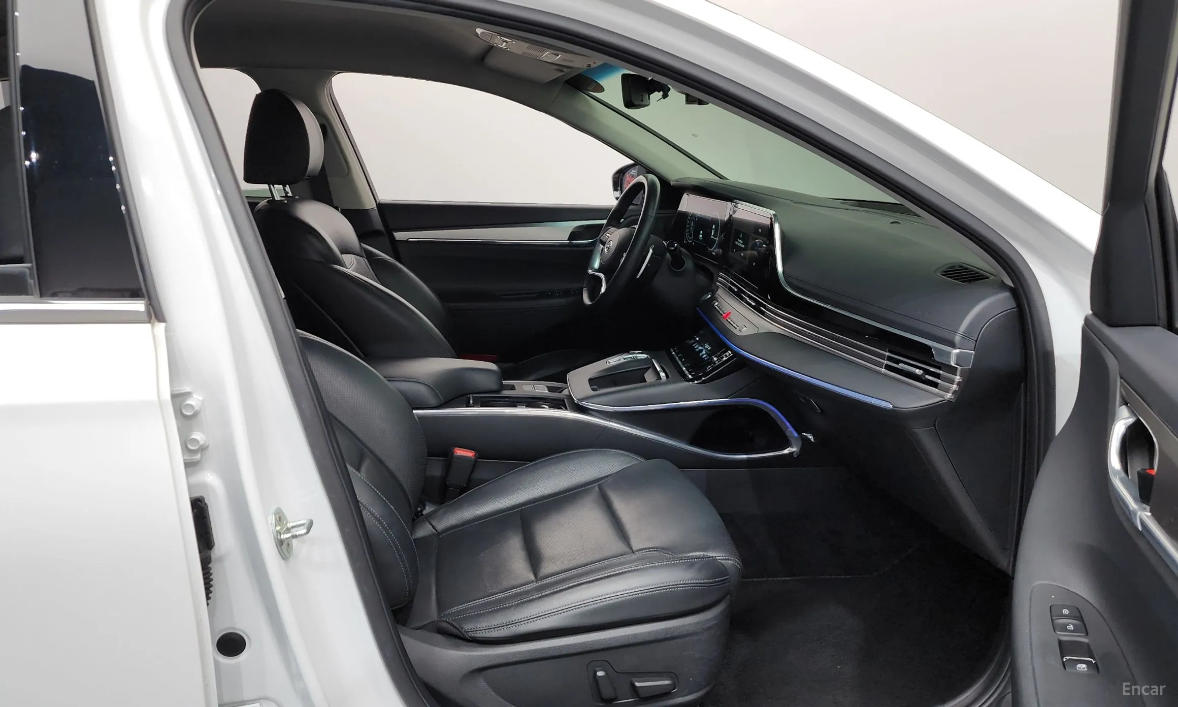 Hyundai Grandeur IG превью 11