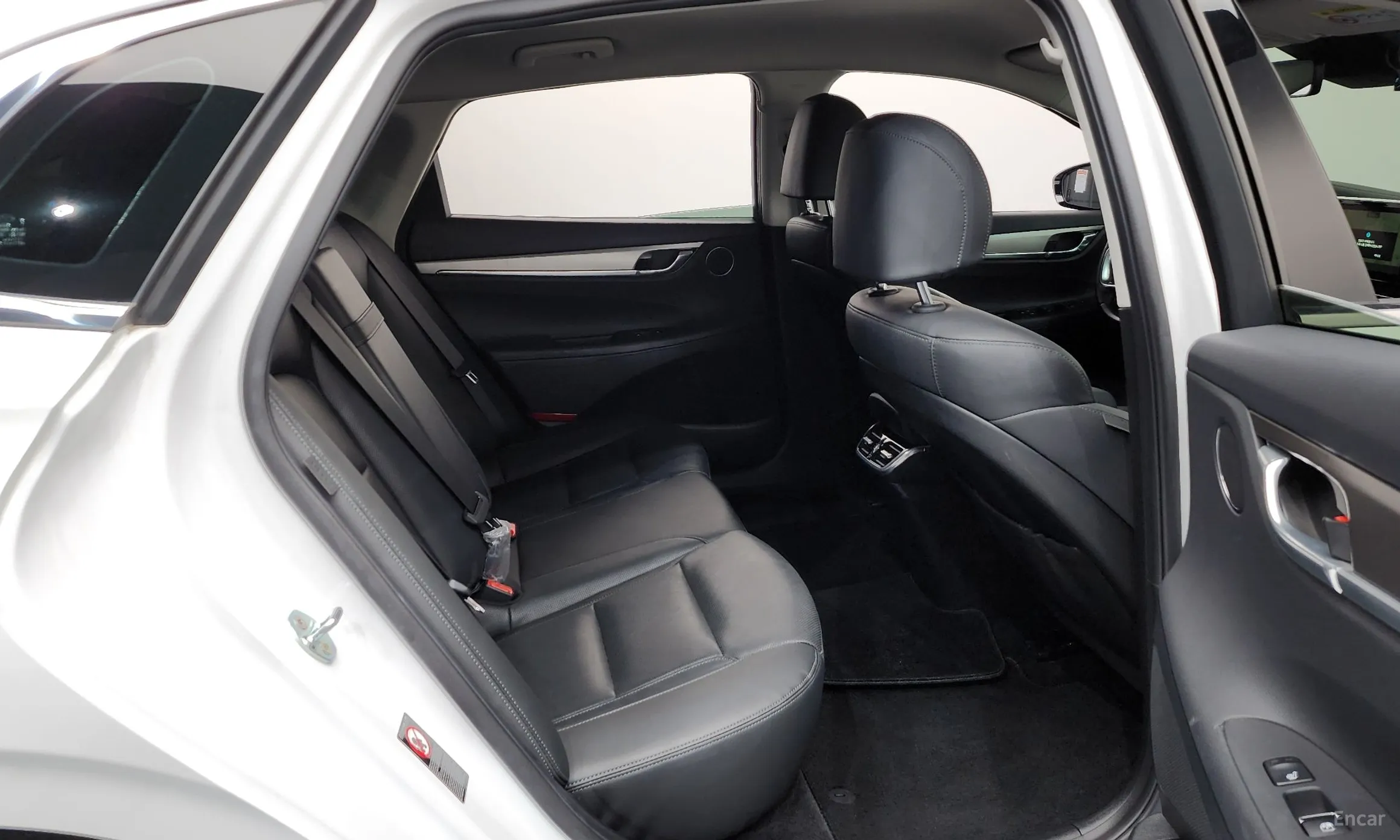 Hyundai Grandeur IG превью 12
