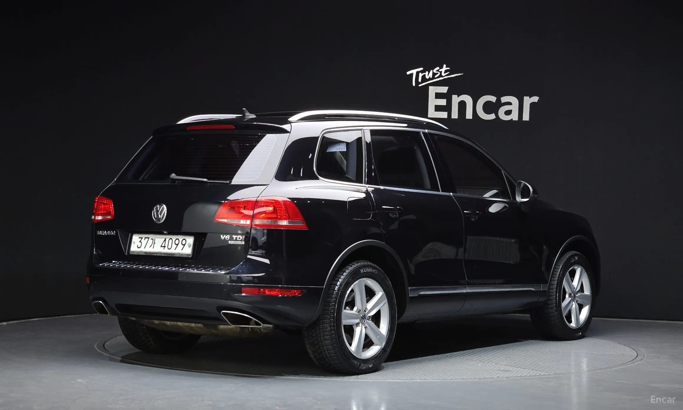 Volkswagen New Touareg превью 2