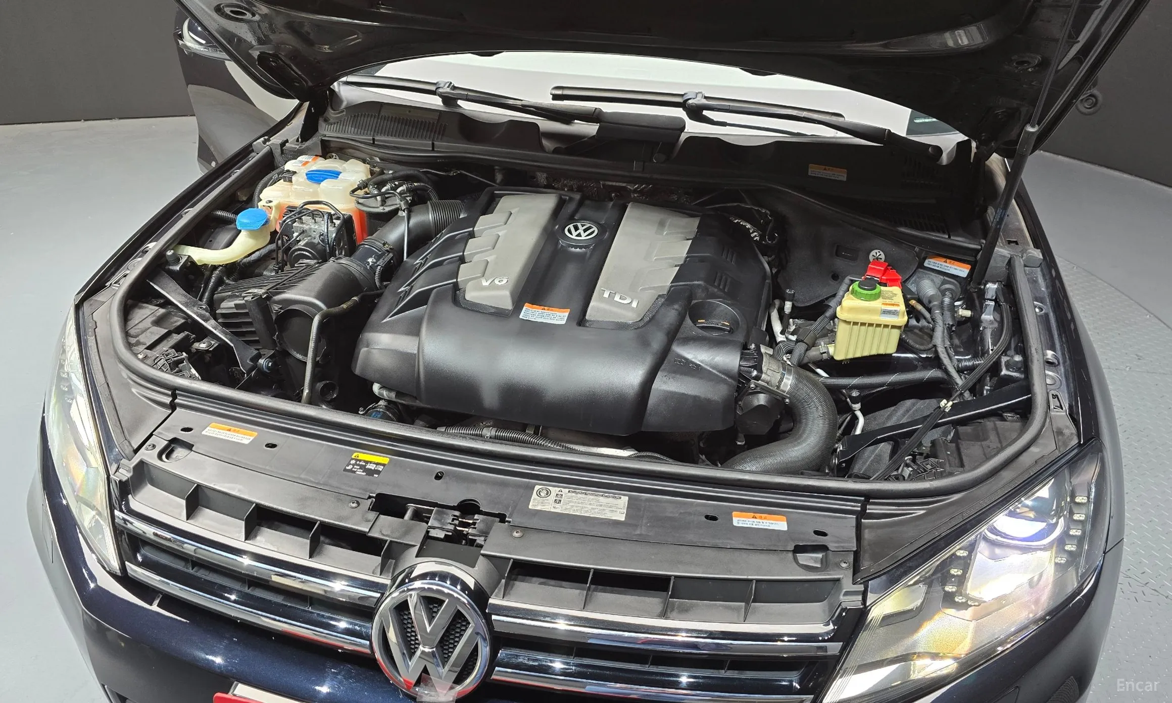Volkswagen New Touareg превью 6