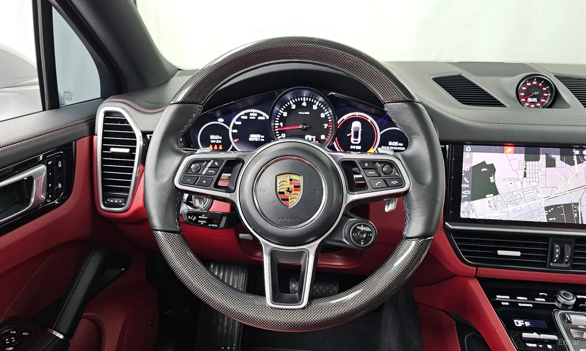 Porsche Cayenne (PO536) превью 13