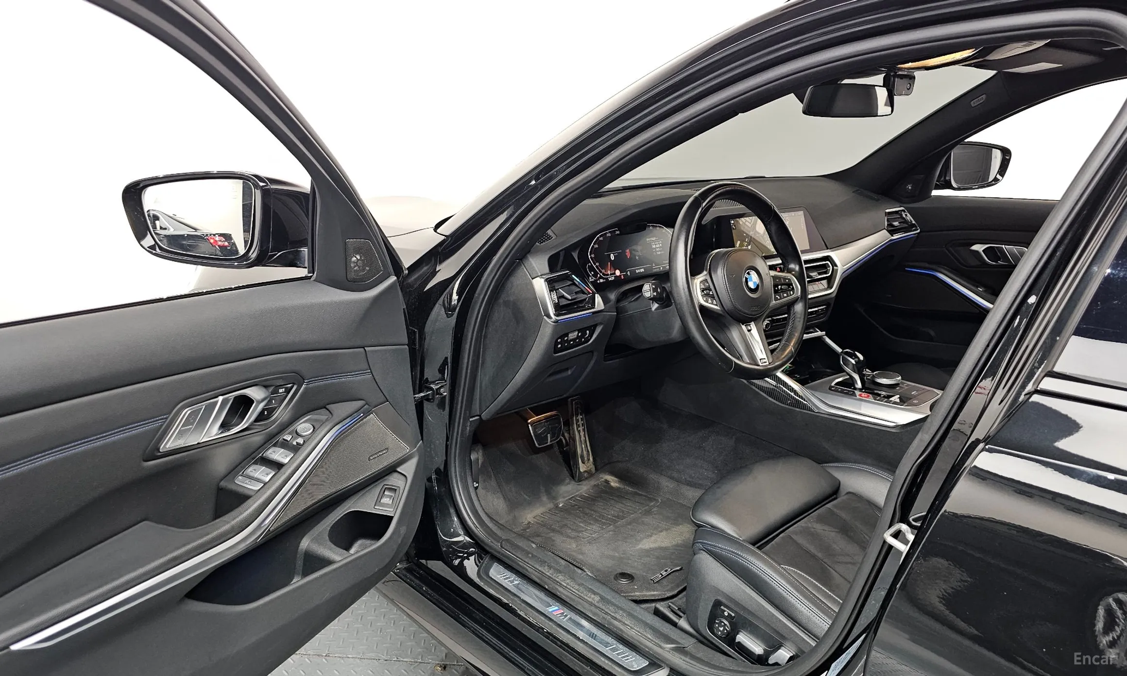 BMW 3 Series (G20) превью 10