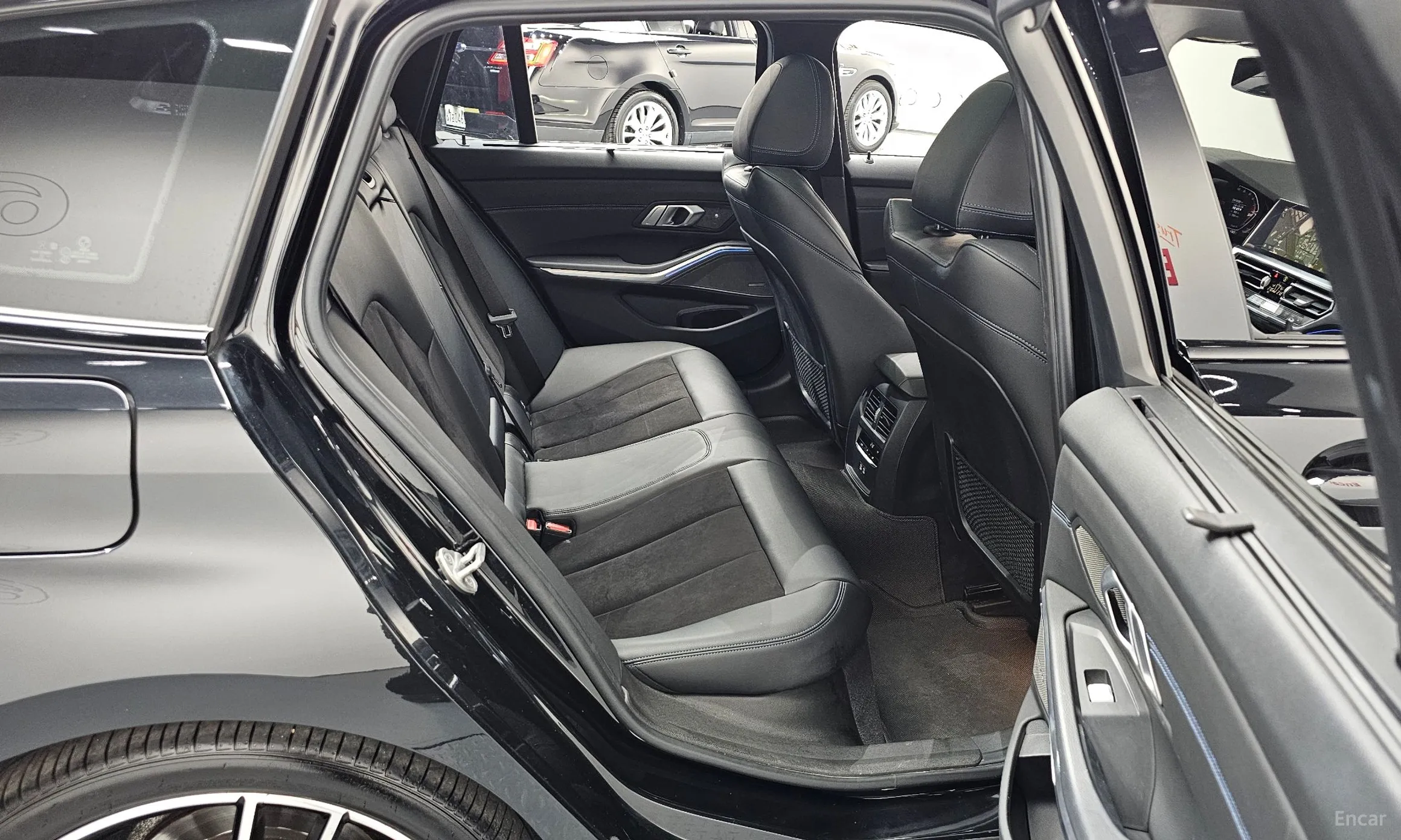 BMW 3 Series (G20) превью 12