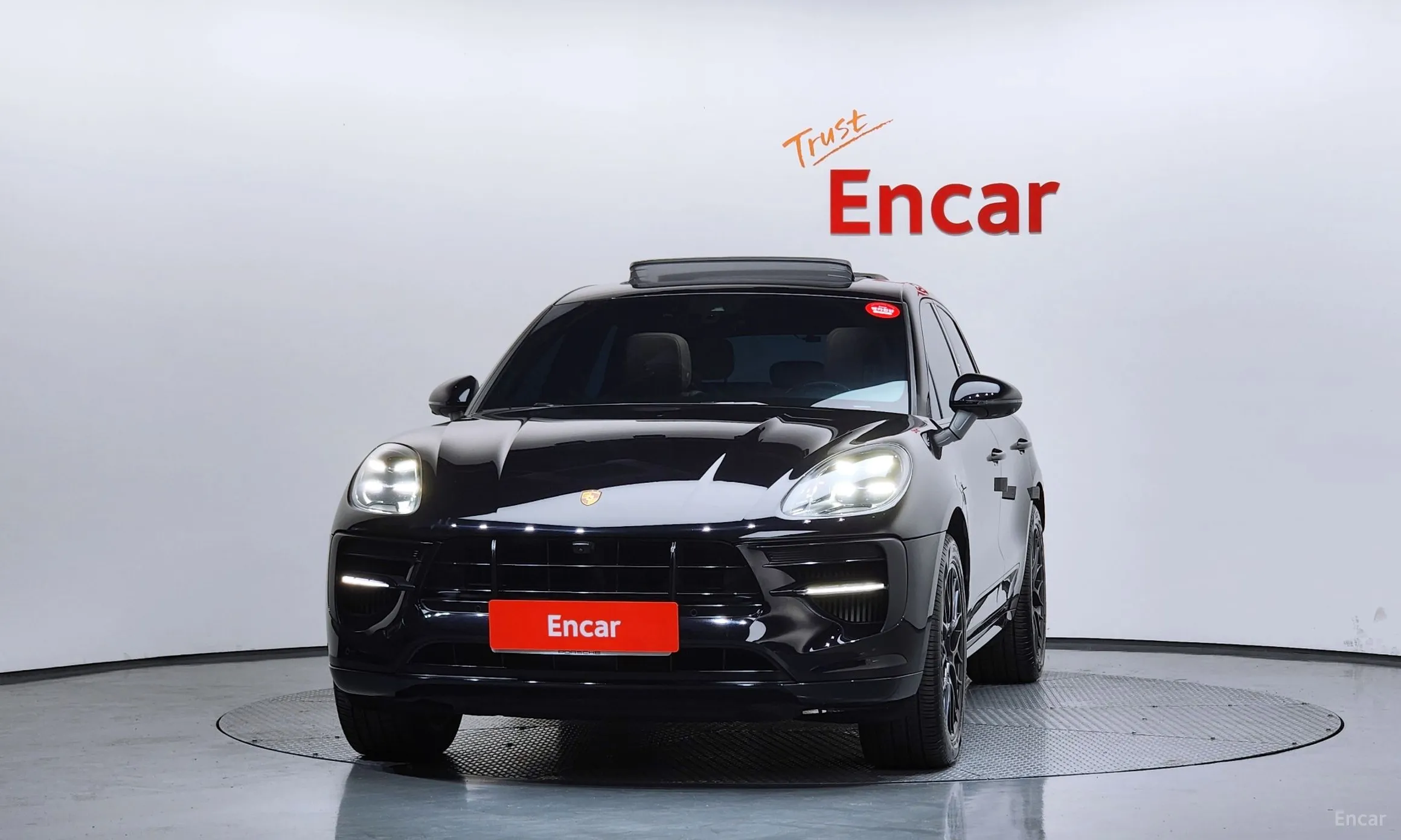 Porsche Macan превью 3