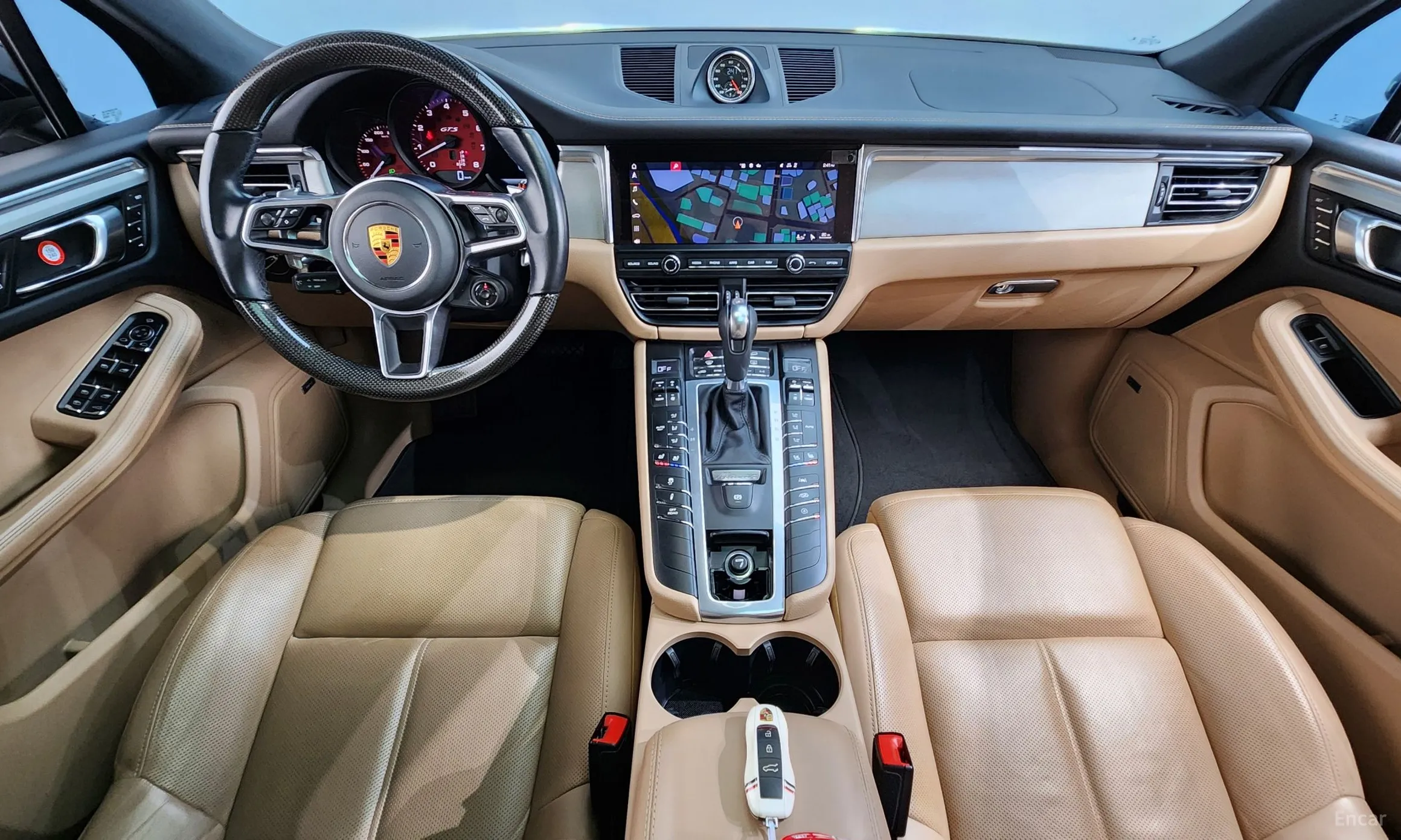 Porsche Macan превью 7