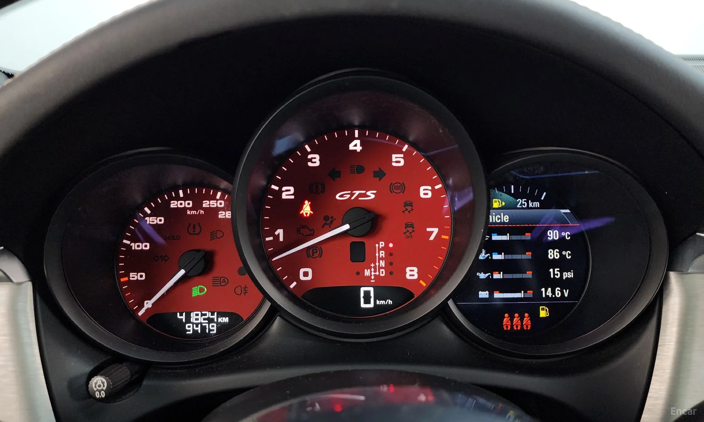 Porsche Macan превью 8