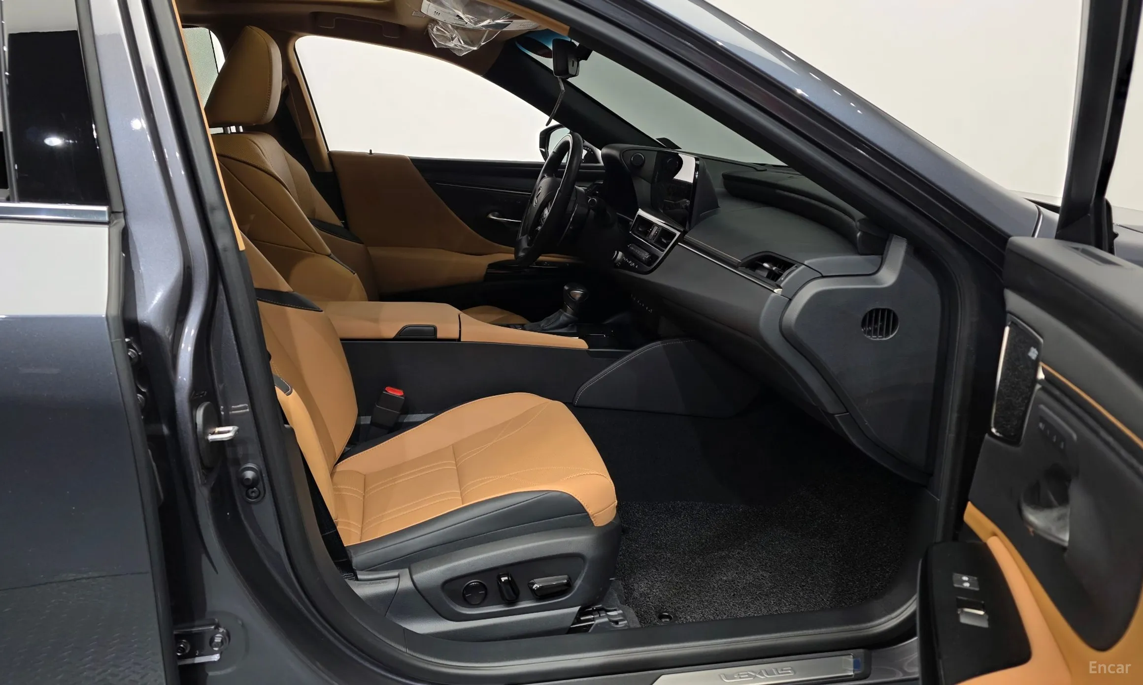 Lexus ES300h 7th Generation превью 11