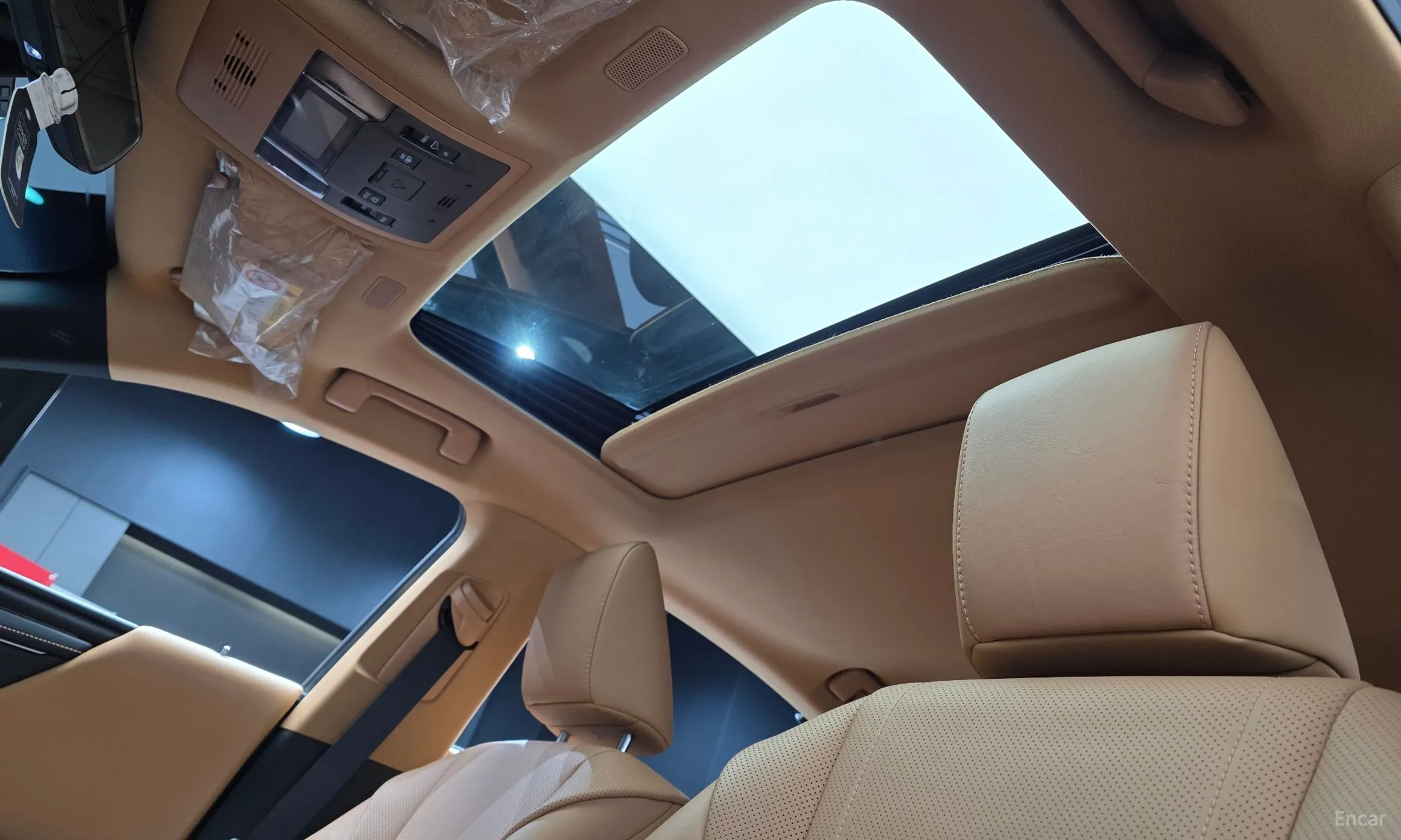 Lexus ES300h 7th Generation превью 19