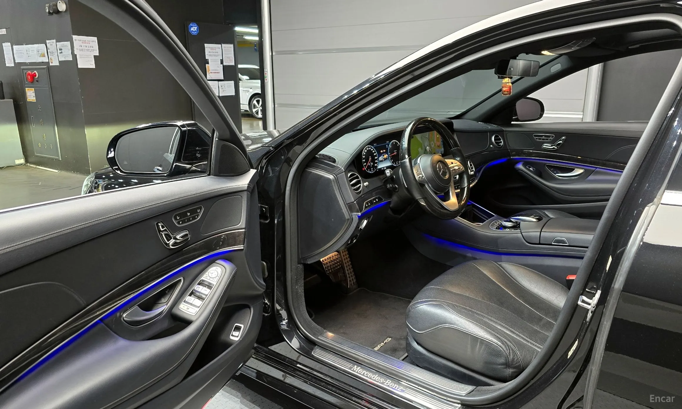 Mercedes Benz S-Class W222 превью 11