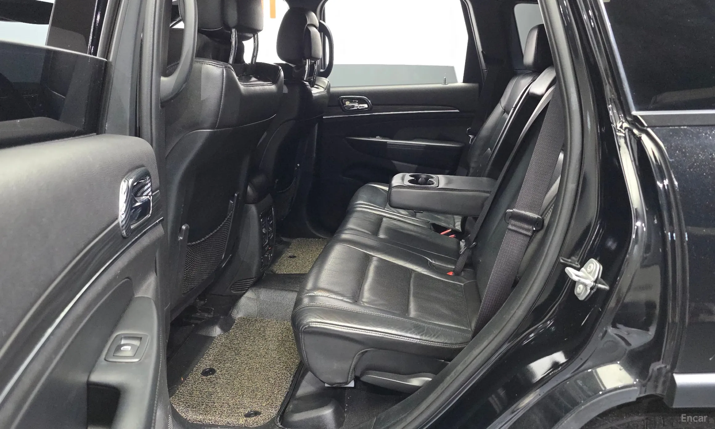 Jeep Grand Cherokee превью 11