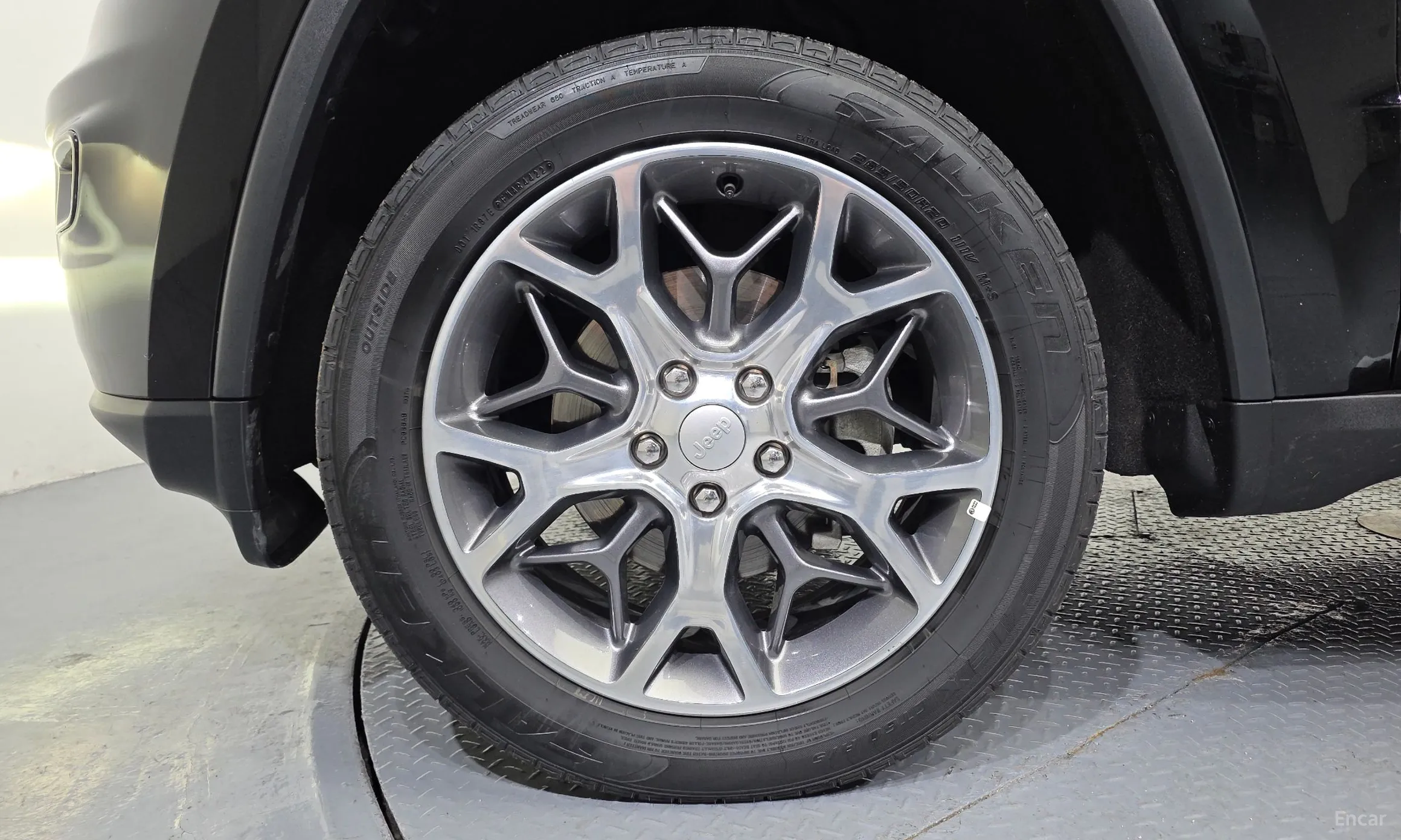Jeep Grand Cherokee превью 5
