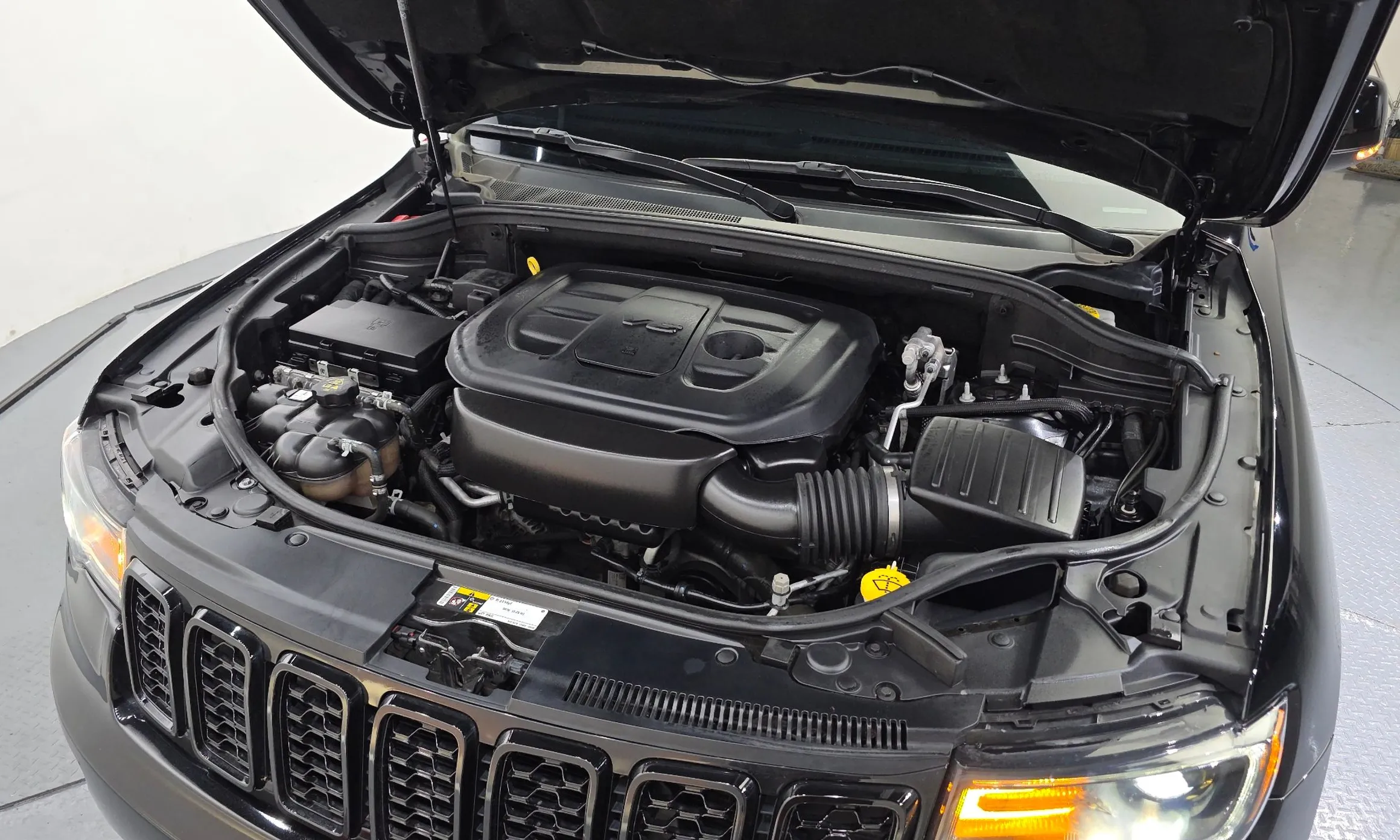 Jeep Grand Cherokee превью 6