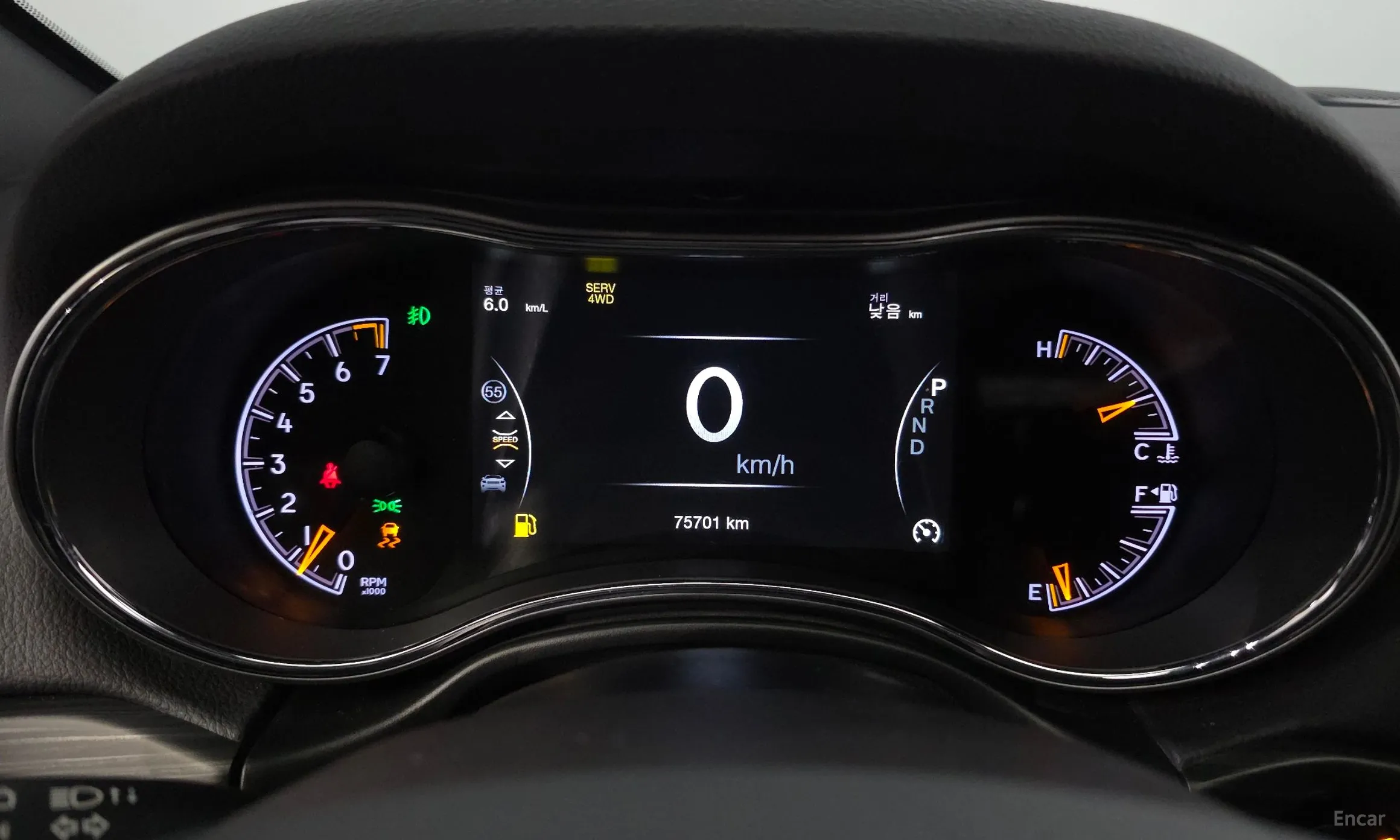 Jeep Grand Cherokee превью 8