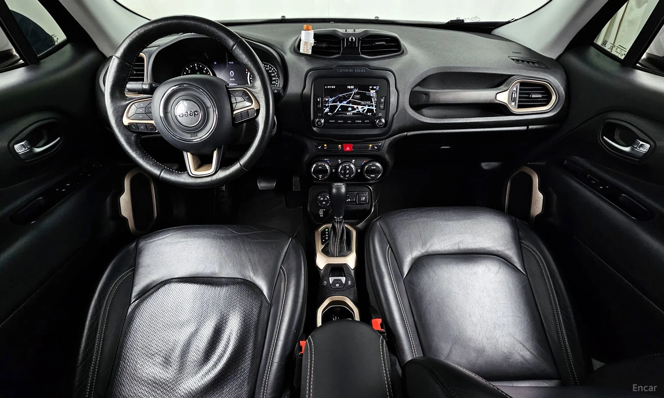Jeep Renegade превью 7