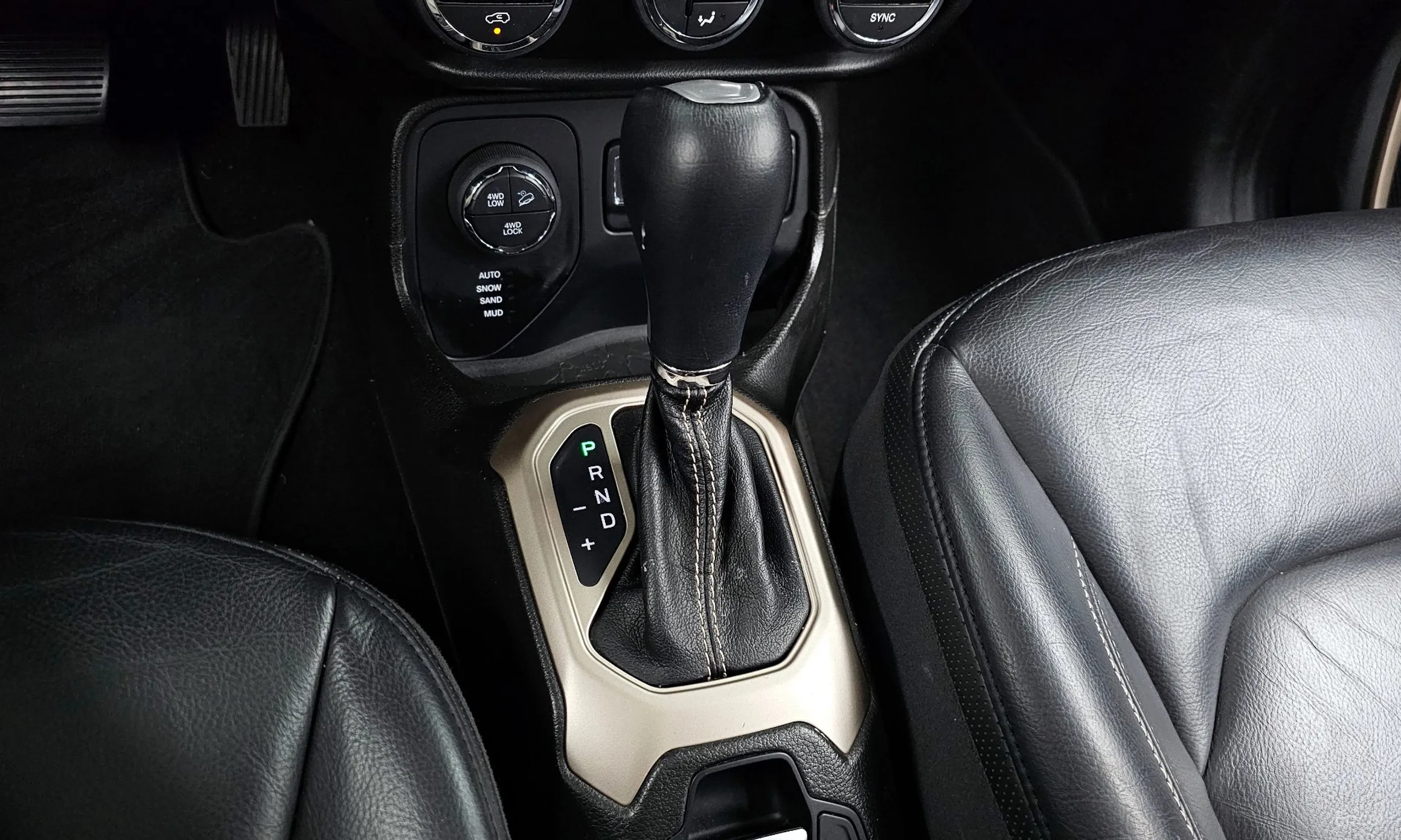 Jeep Renegade превью 9