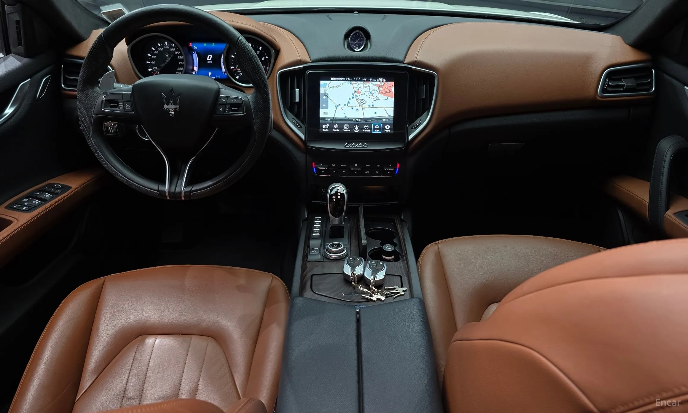 Maserati Ghibli превью 7