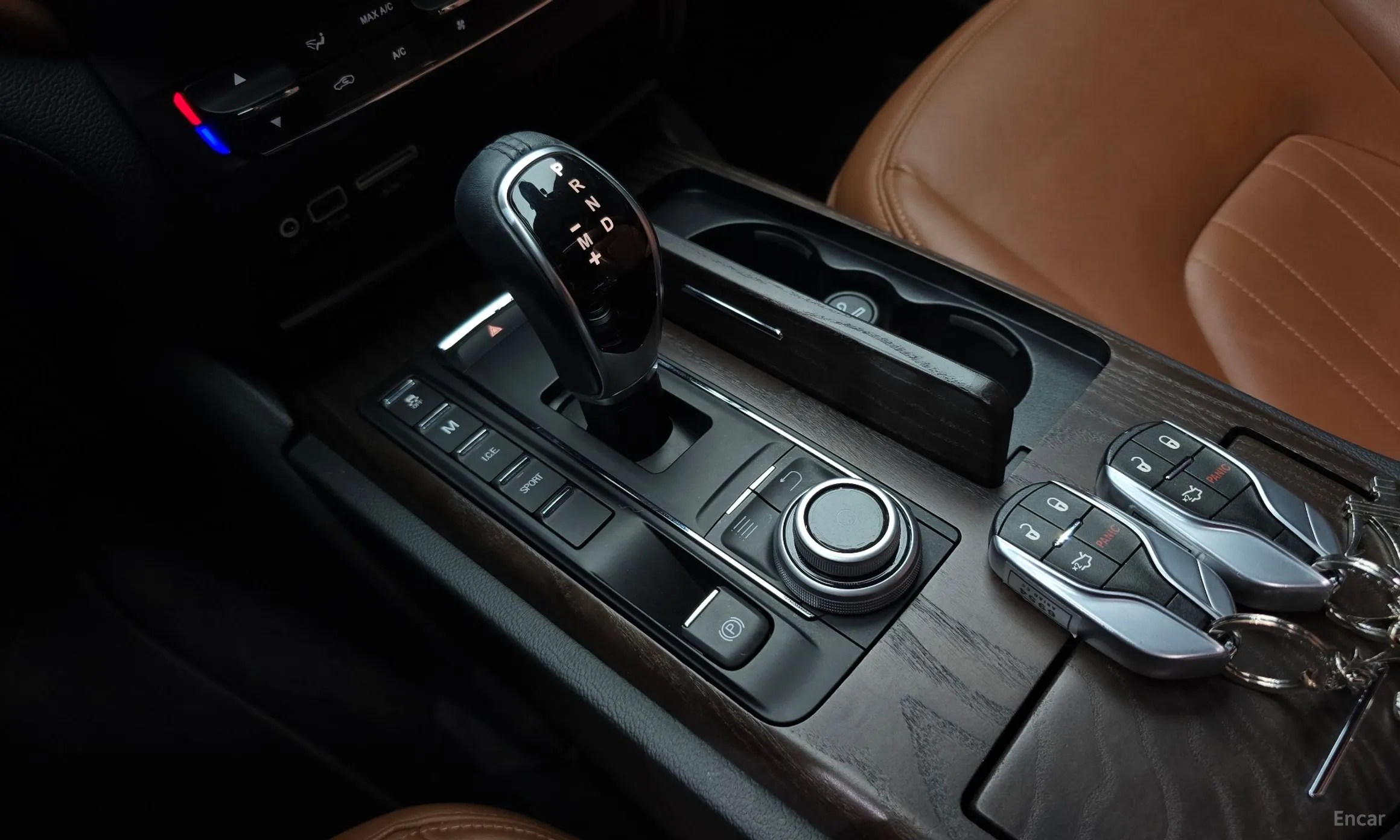 Maserati Ghibli превью 9