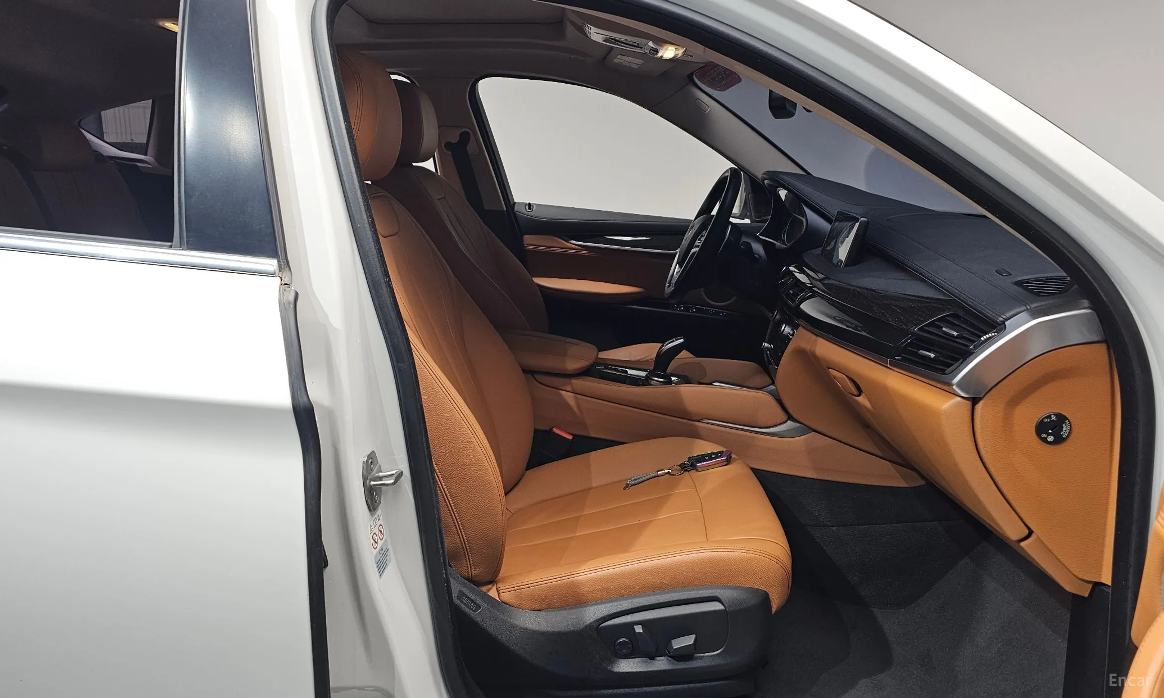 BMW X6 (F16) превью 10