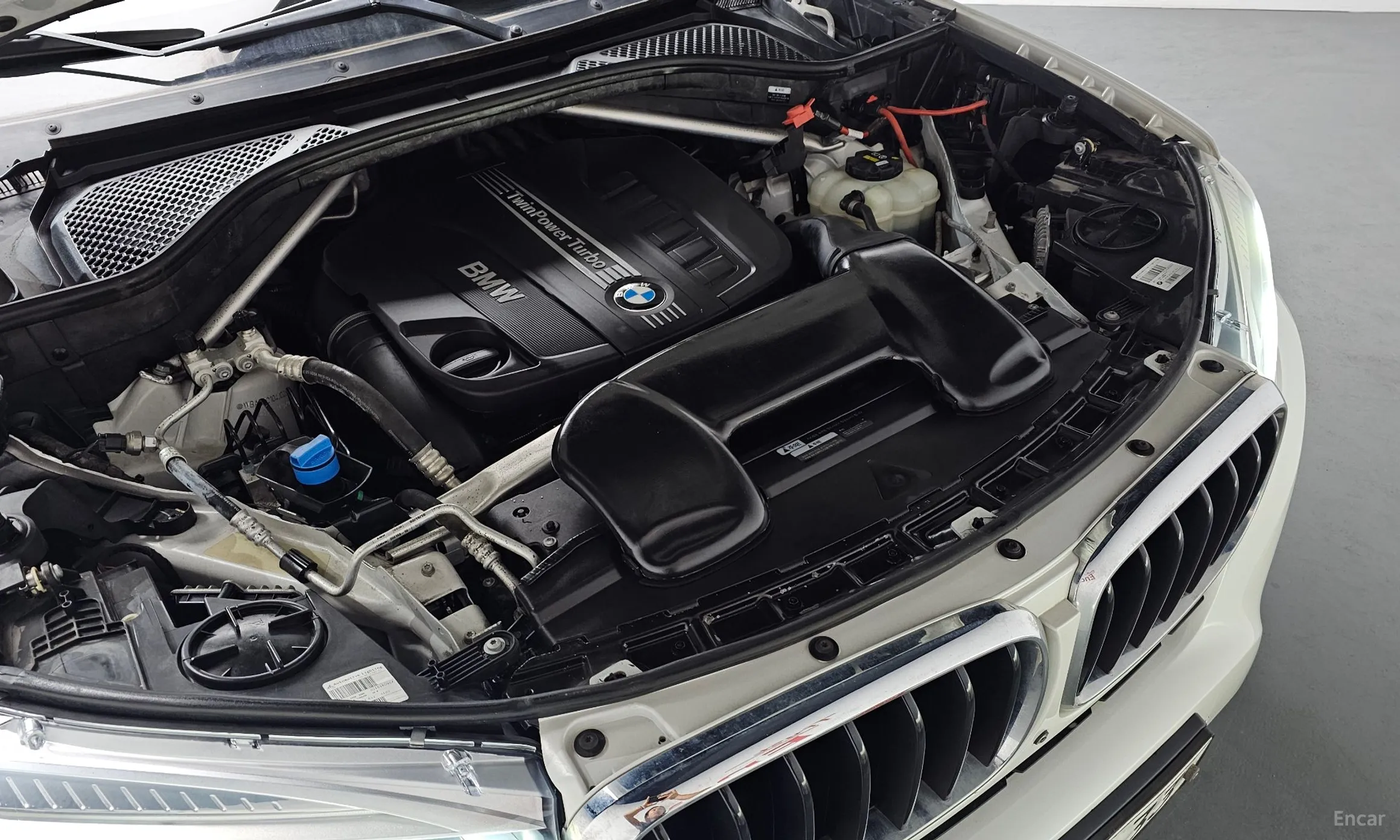 BMW X6 (F16) превью 6