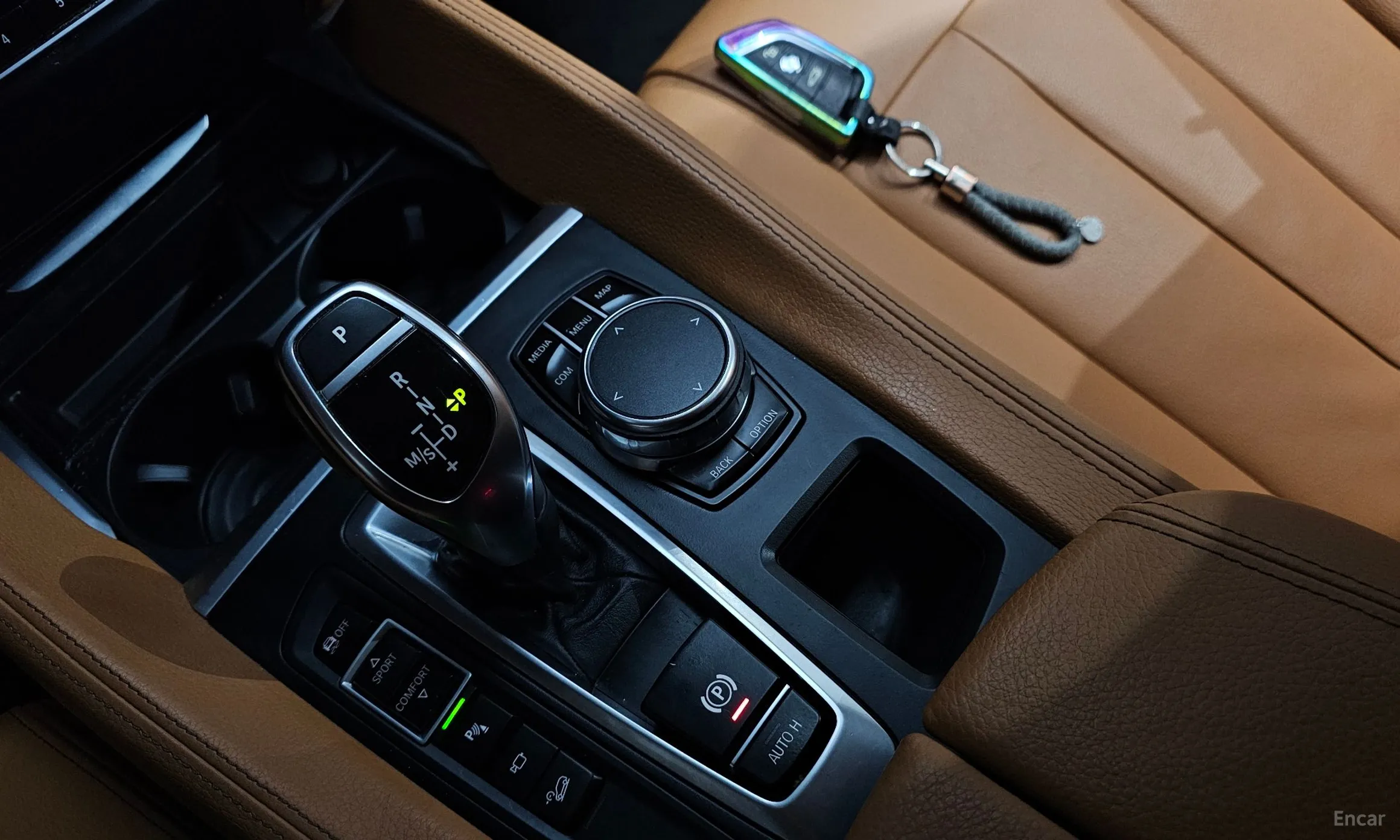 BMW X6 (F16) превью 9