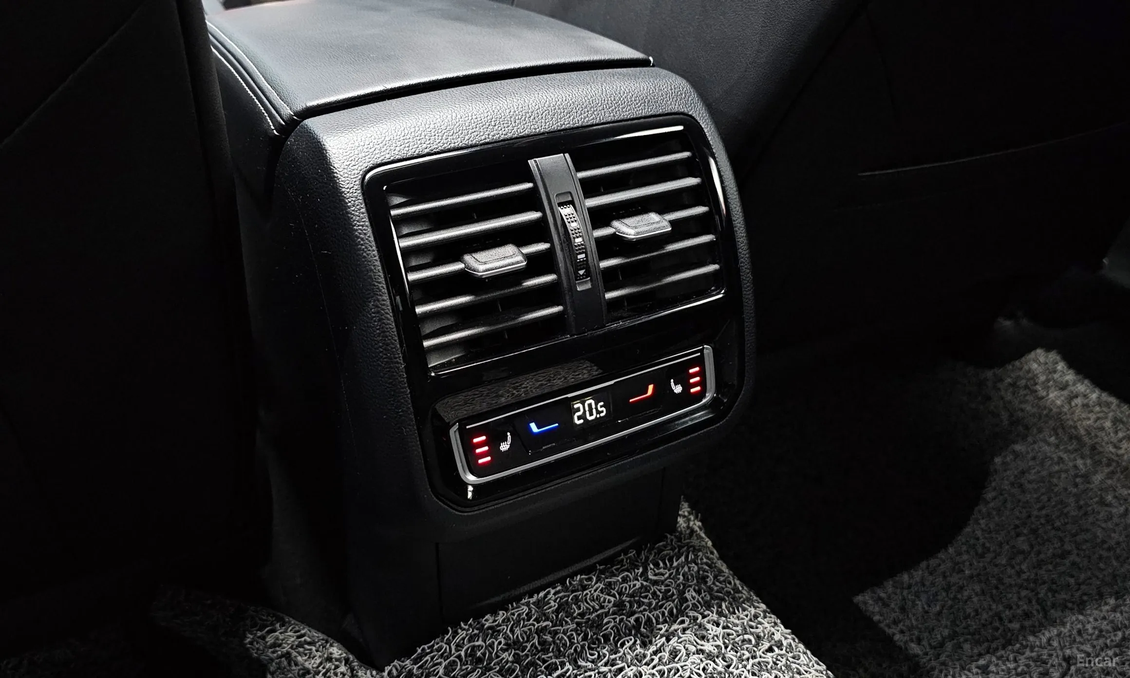 Volkswagen Ateon превью 18