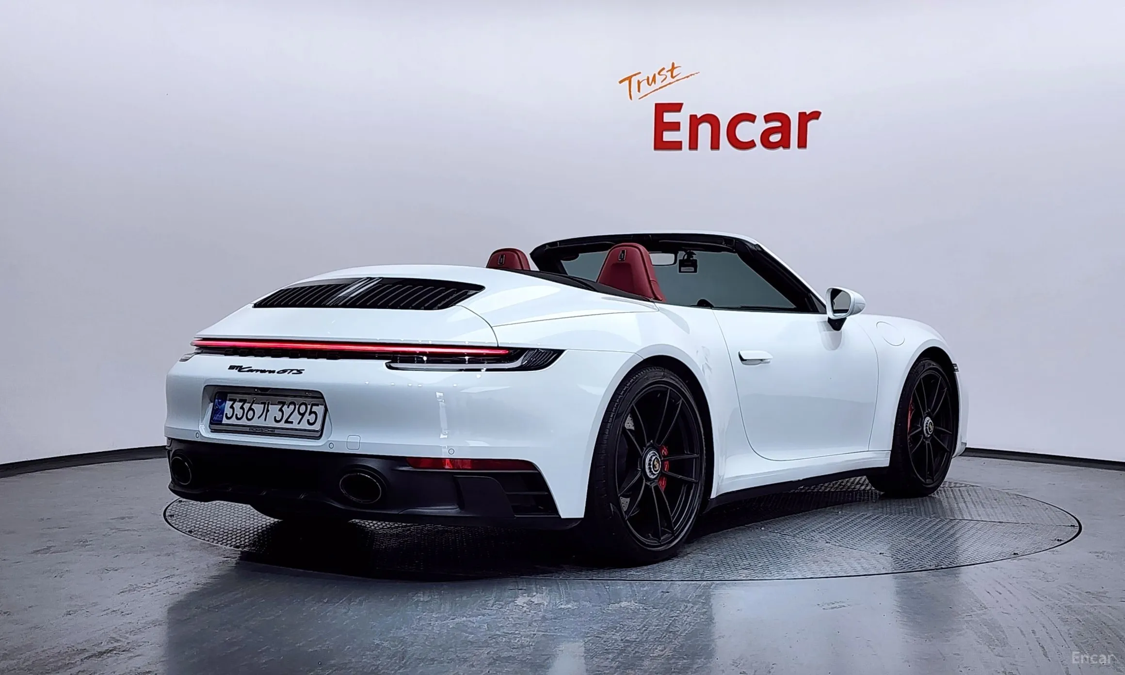 Porsche 911 (992)