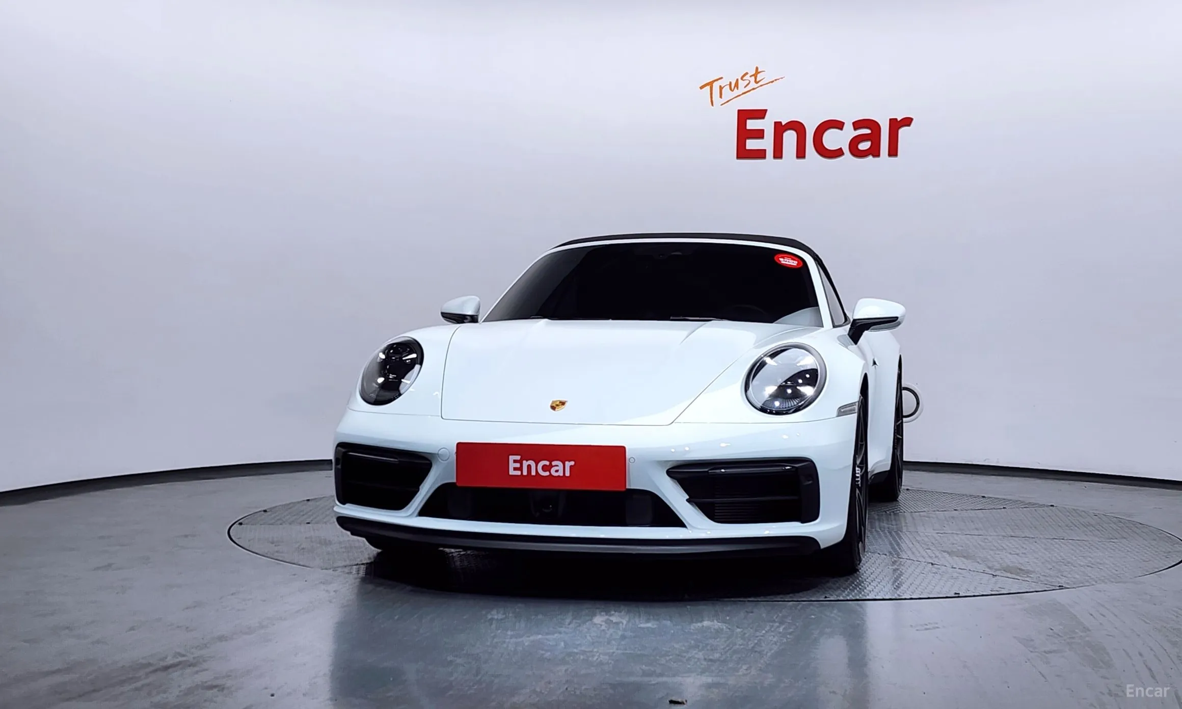 Porsche 911 (992) превью 3