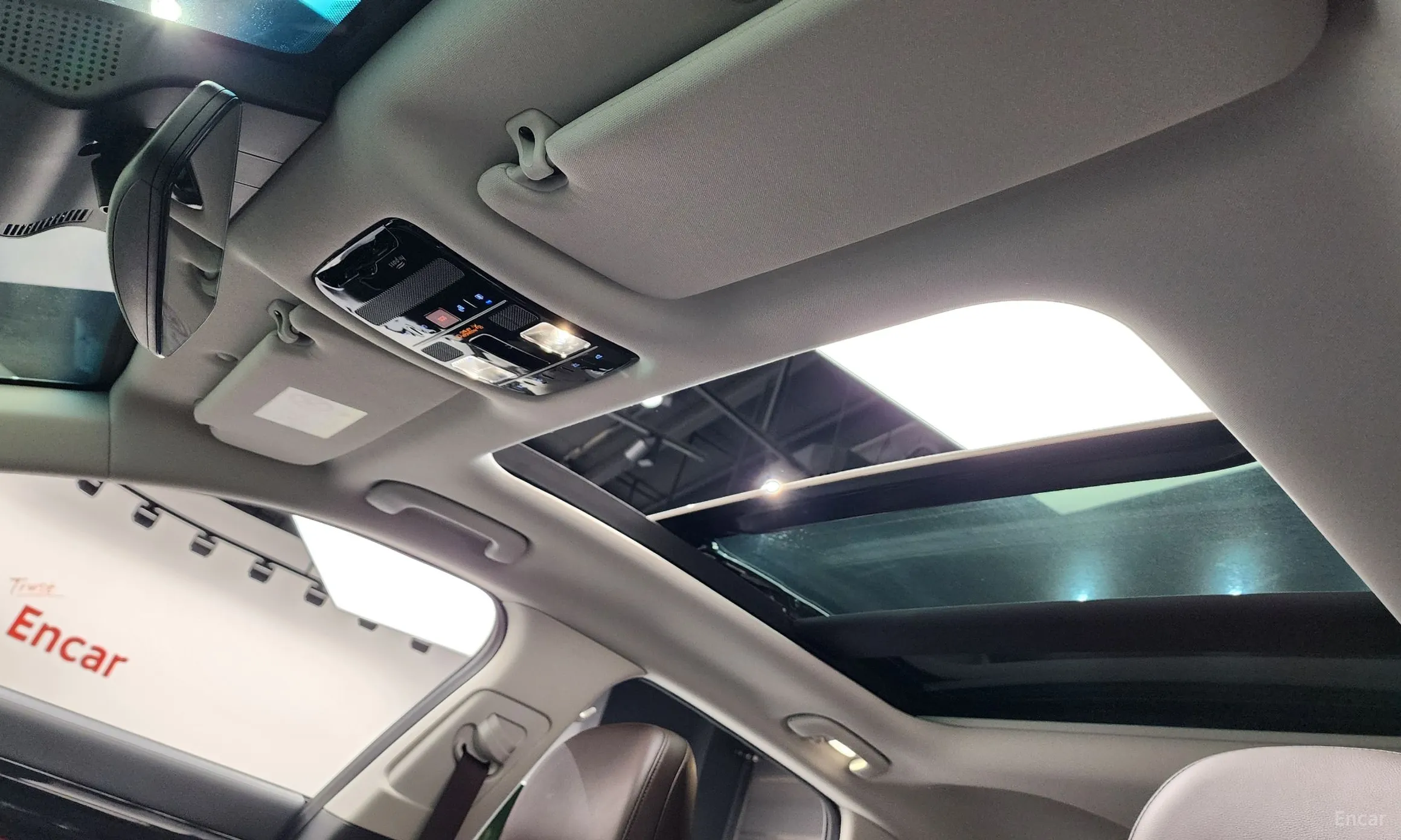 Hyundai Grandeur Hybrid (GN7) превью 18