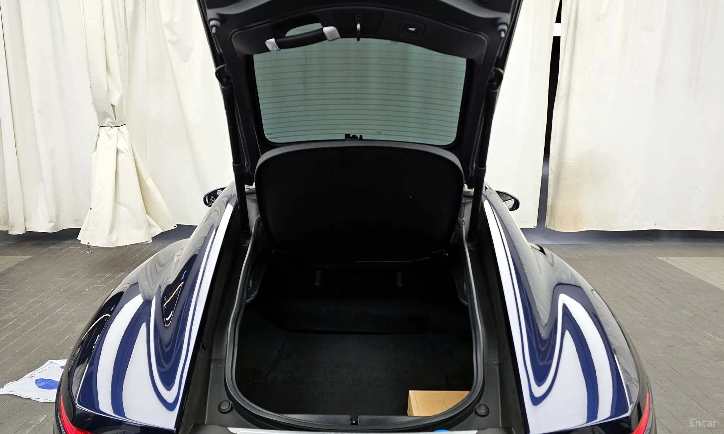 Jaguar F-TYPE превью 20