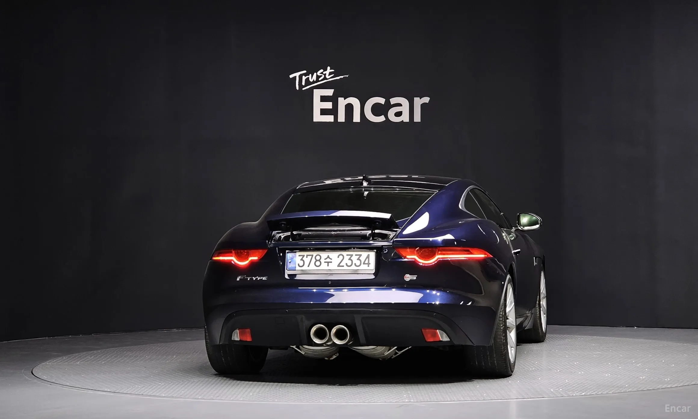 Jaguar F-TYPE превью 4