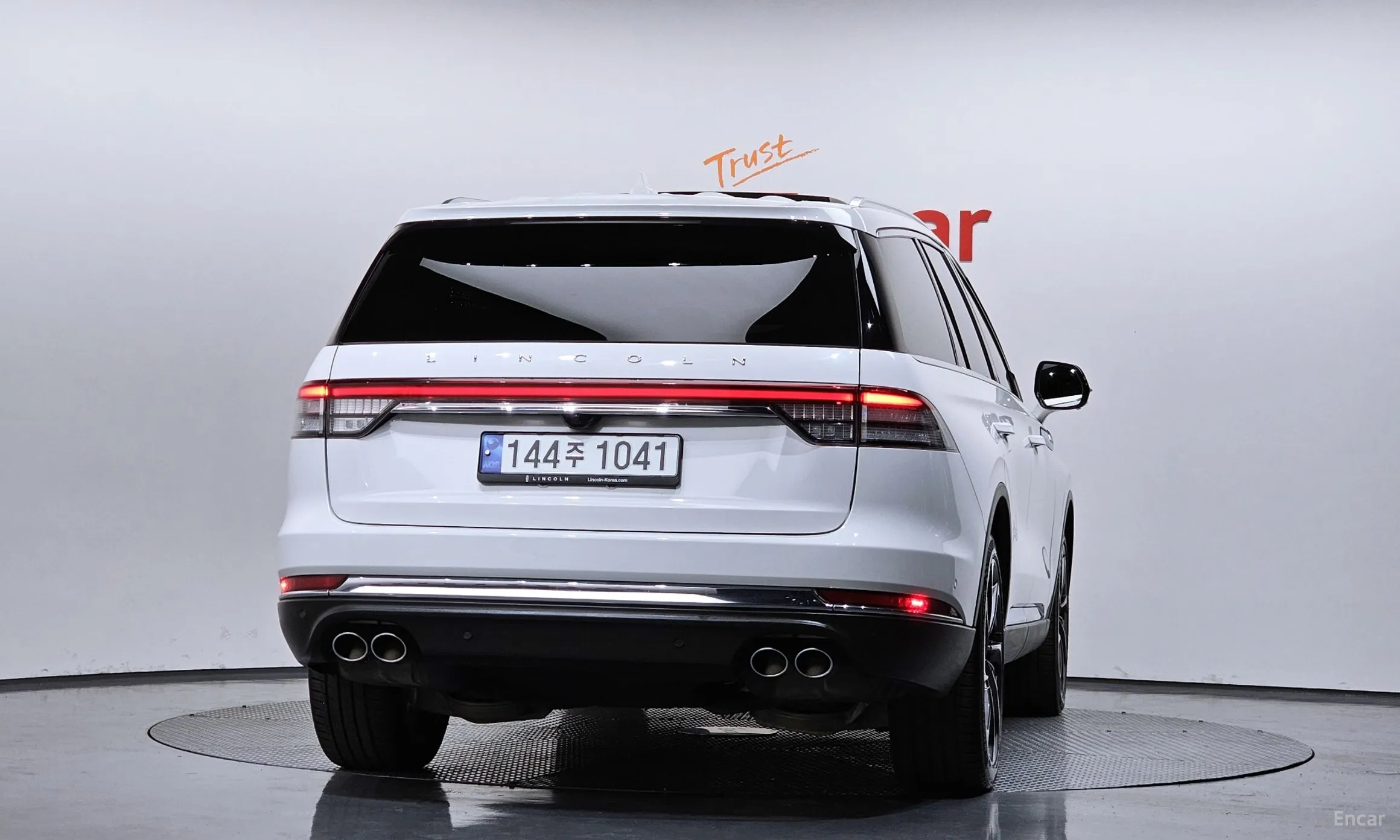 Lincoln Aviator 2nd Generation превью 4