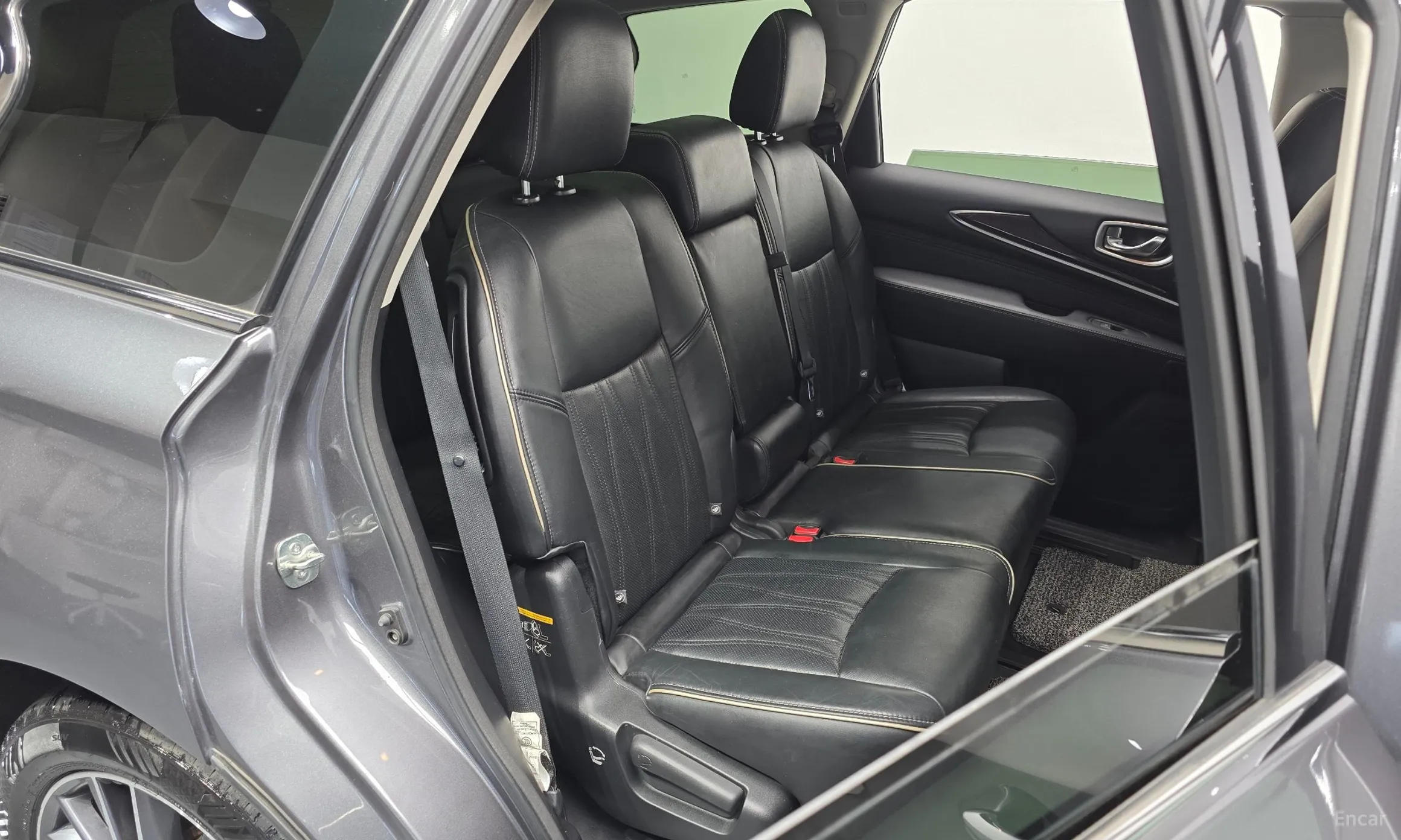 Infiniti QX60 превью 12