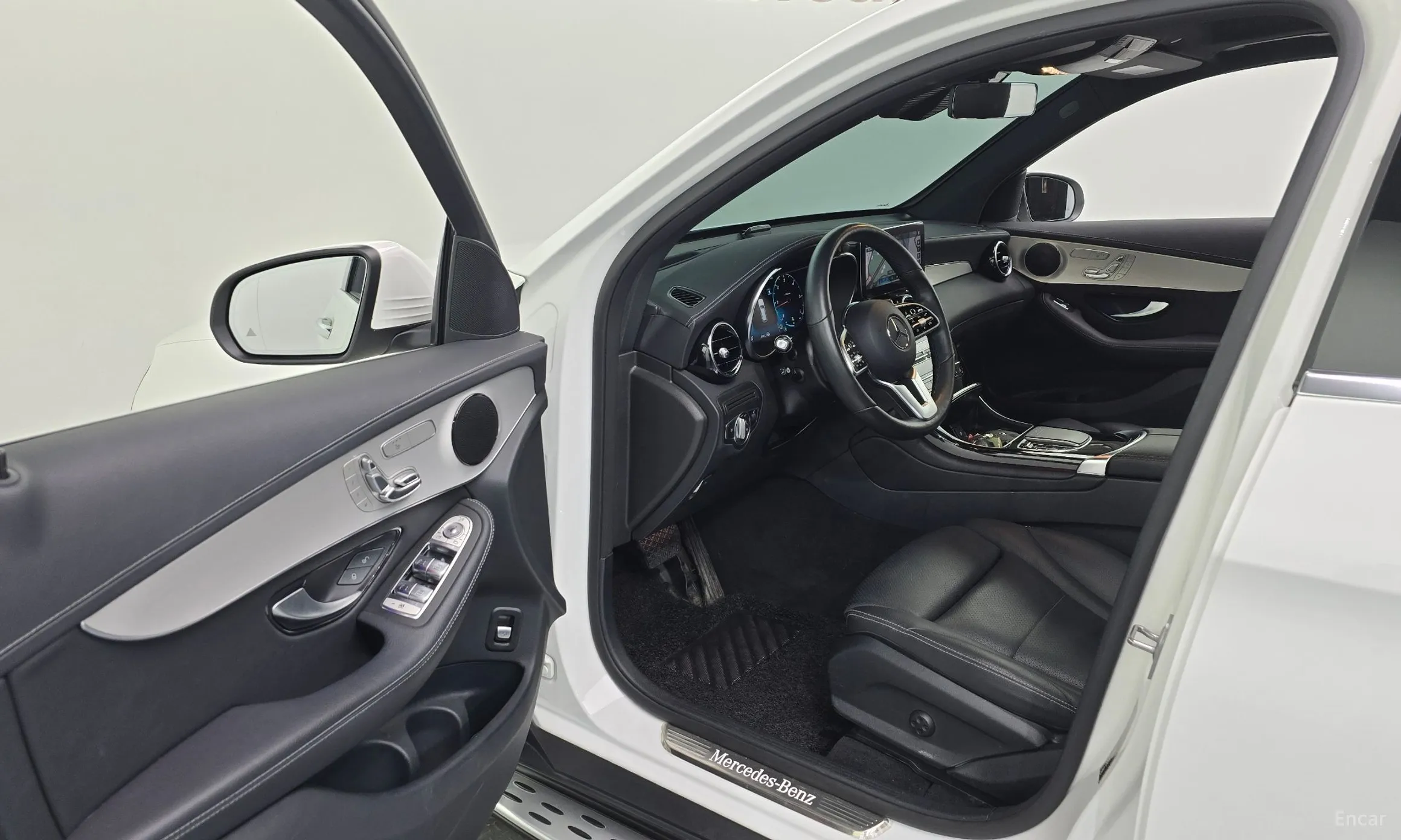 Mercedes Benz GLC-Class X253 превью 10