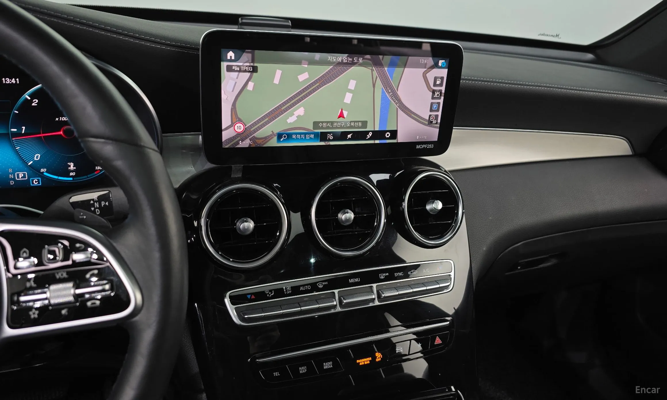 Mercedes Benz GLC-Class X253 превью 14