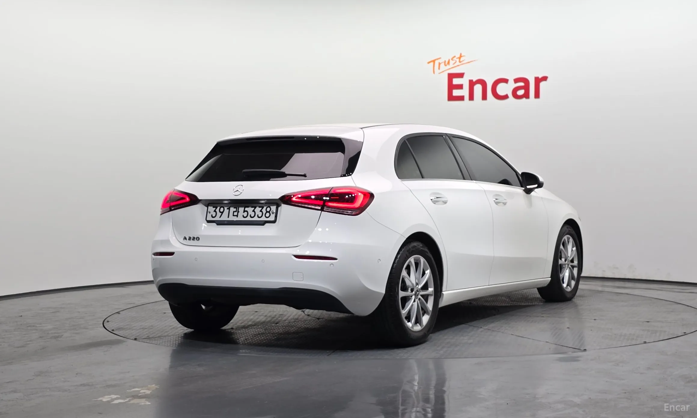 Mercedes Benz A-Class W177 превью 2