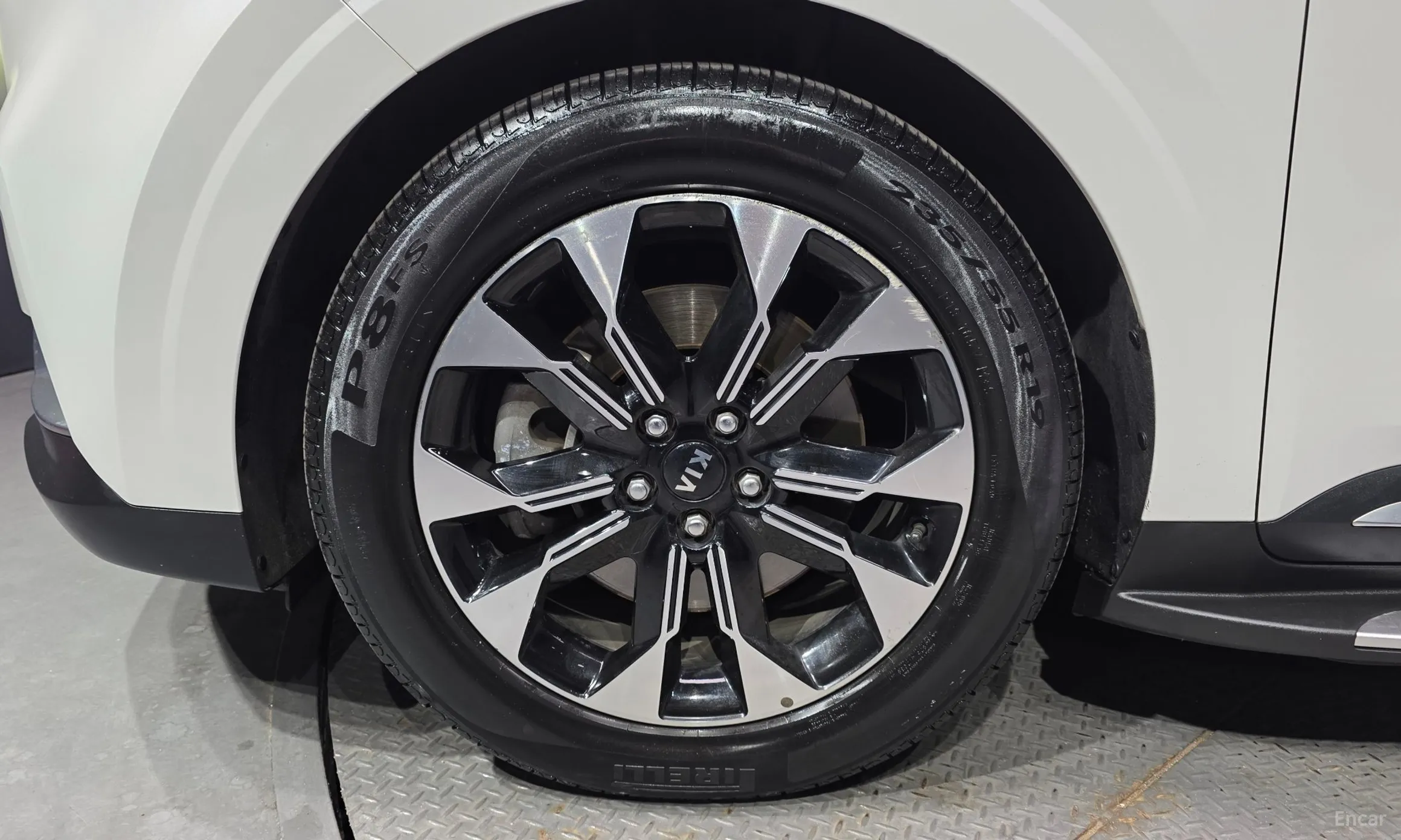 Kia Carnival Gen 4 превью 5