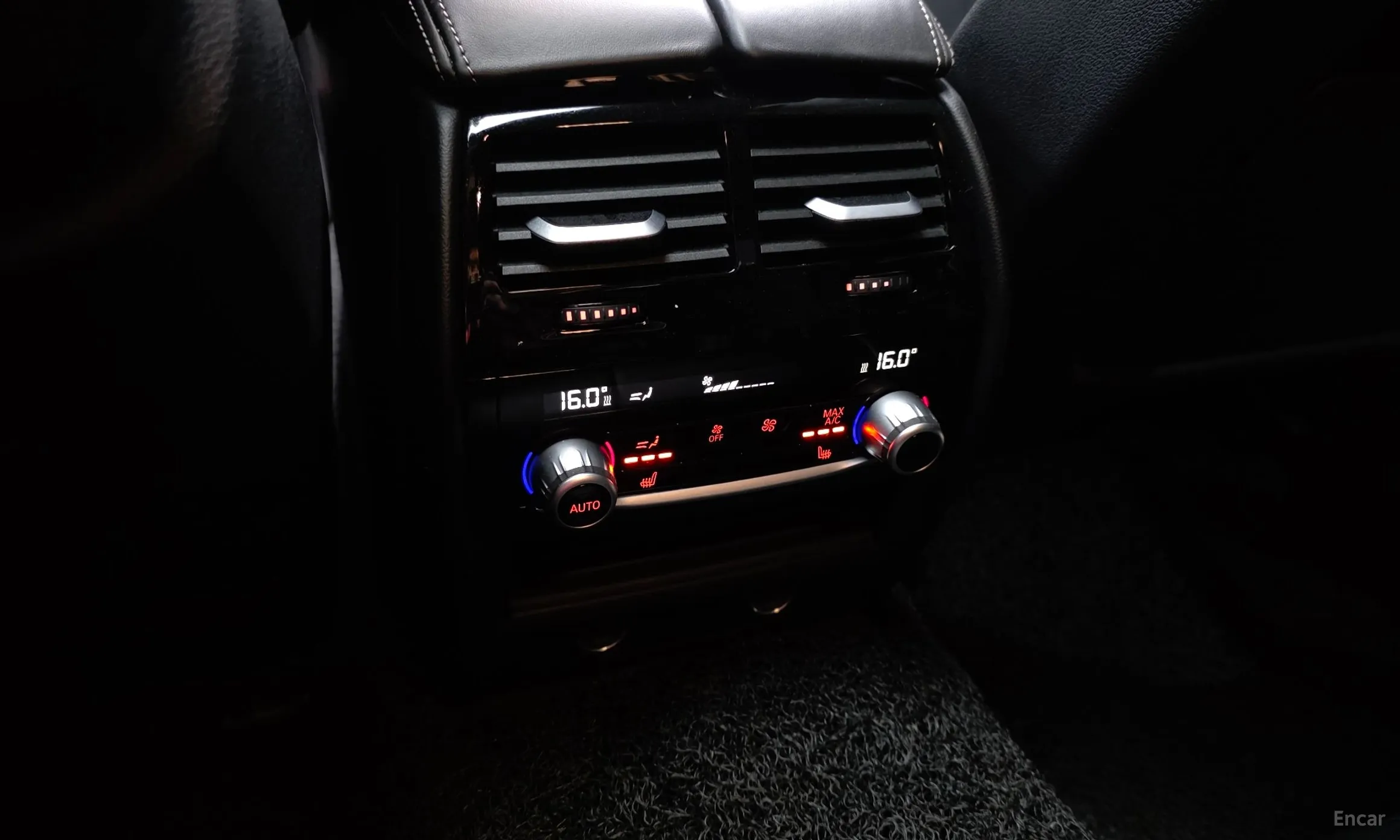 BMW 5 Series (G30) превью 18