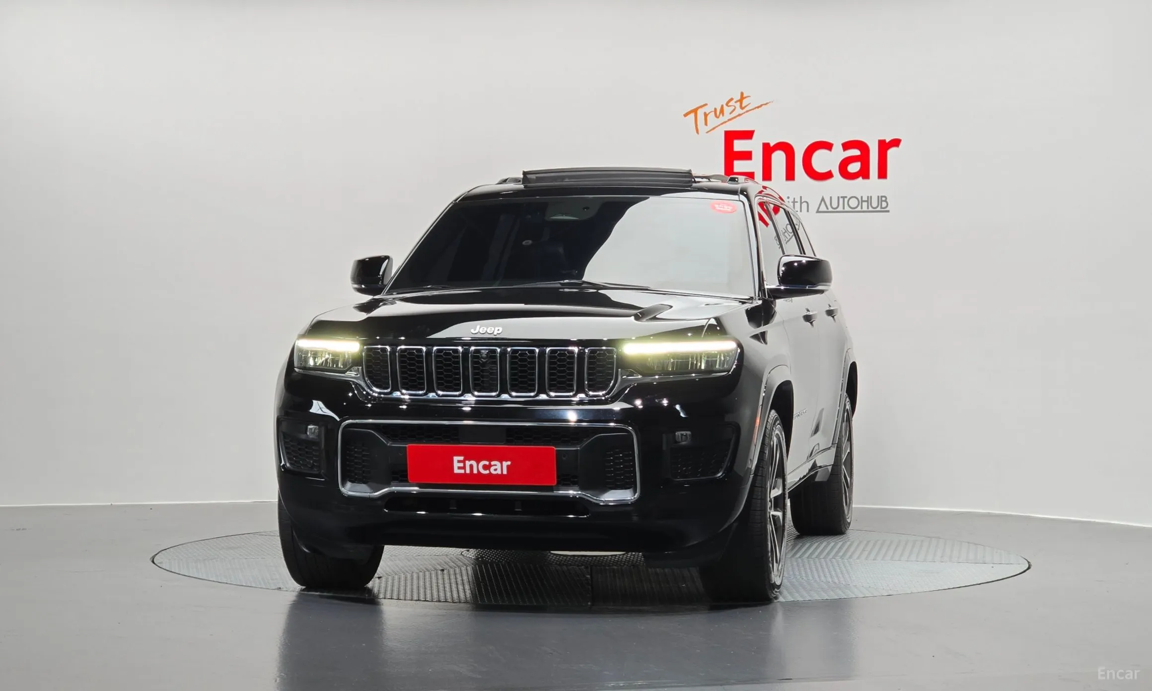 Jeep Grand Cherokee (WL) превью 3